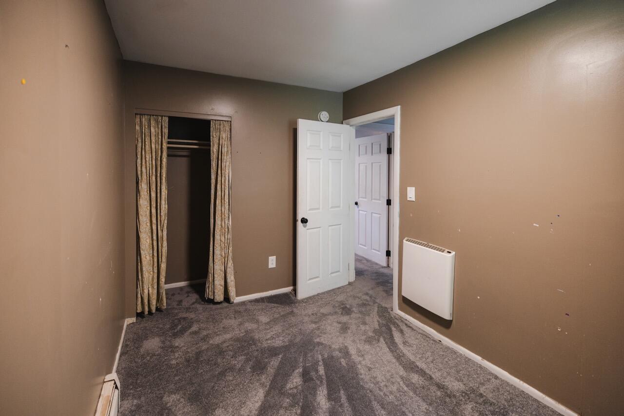 23 Boulder Hill