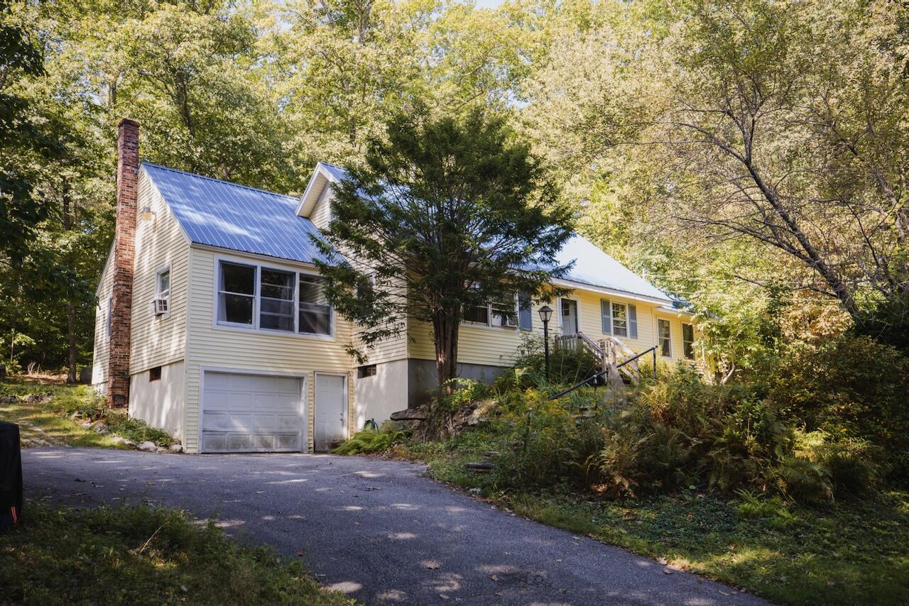23 Boulder Hill