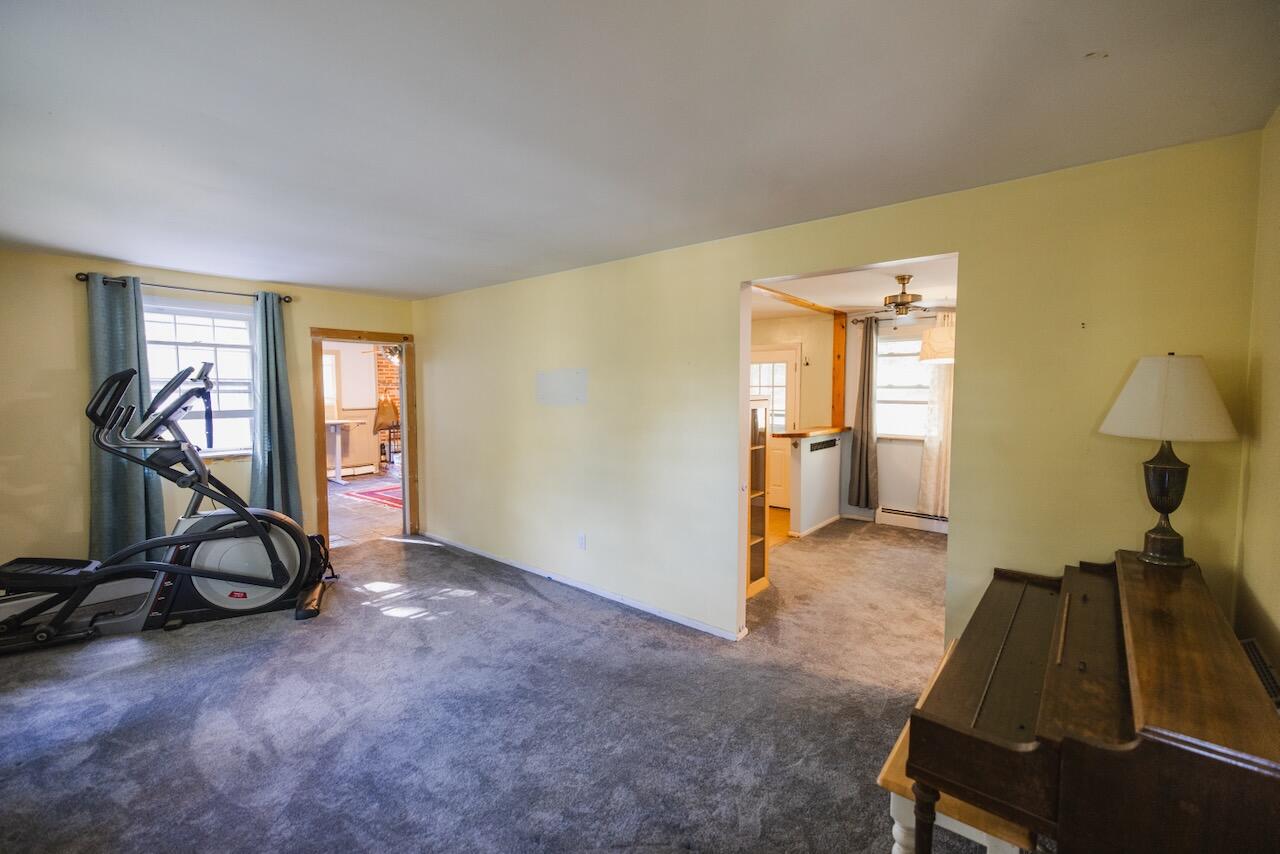 23 Boulder Hill