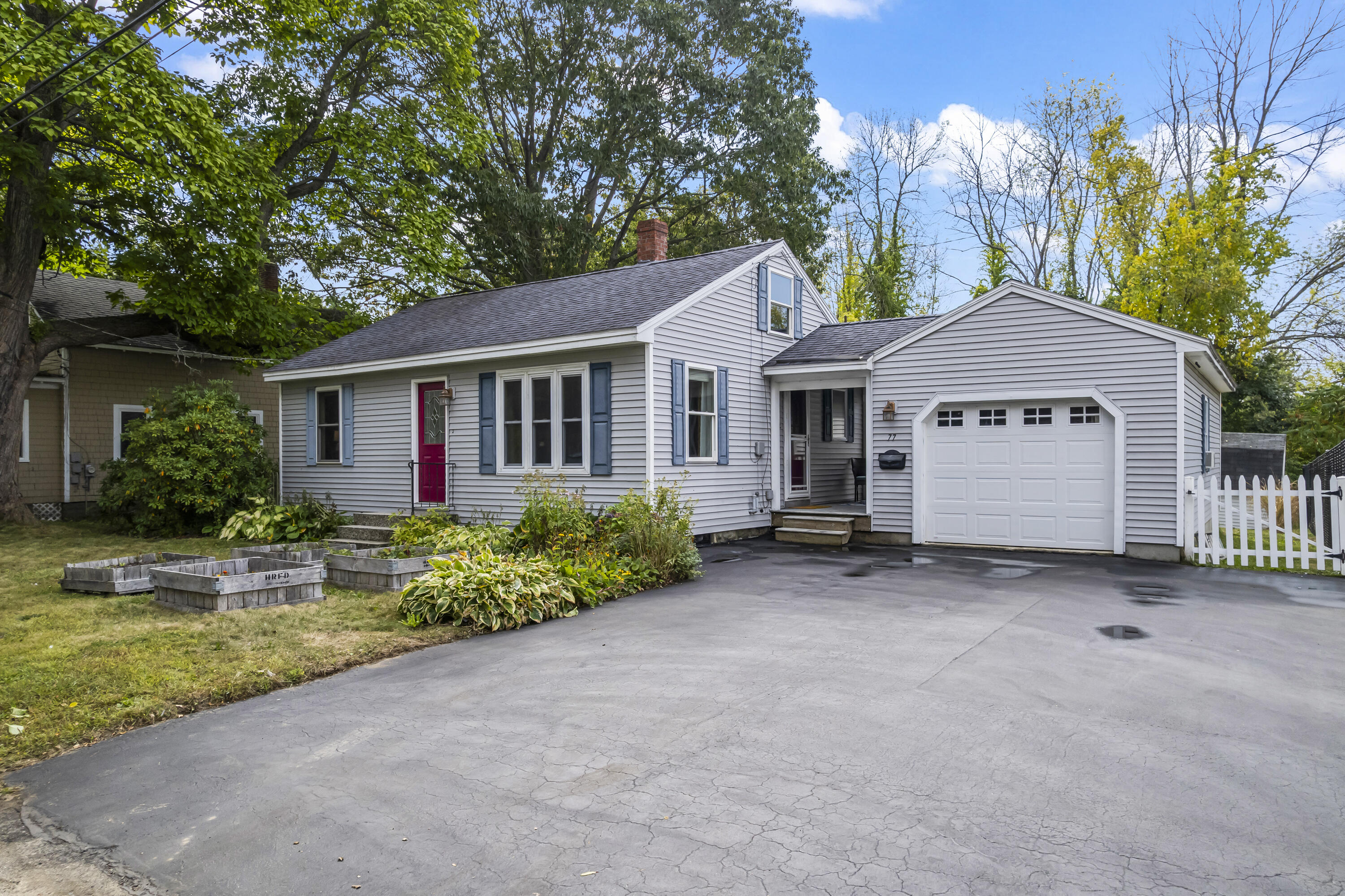 77 Anderson Avenue