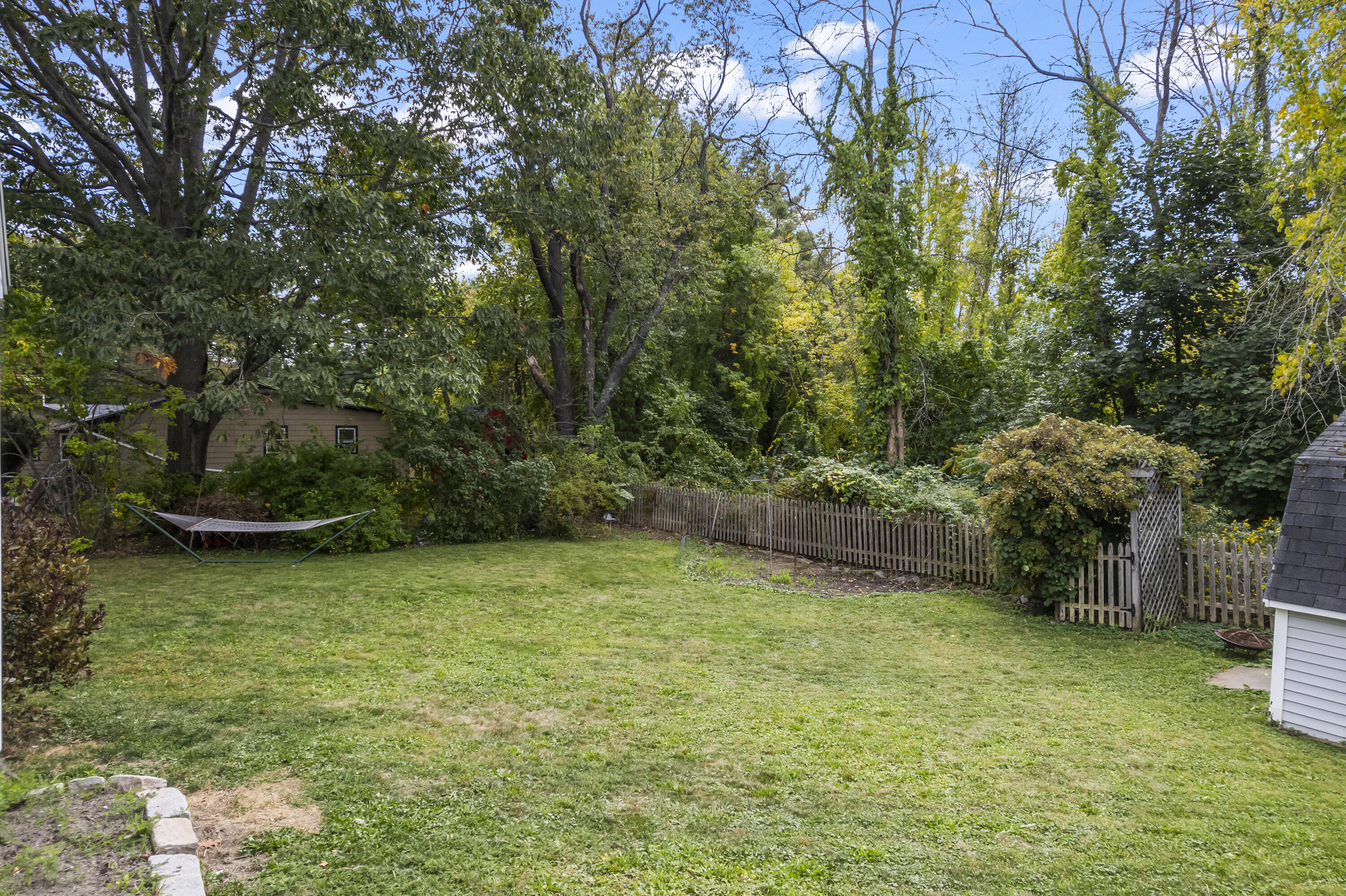 77 Anderson Avenue