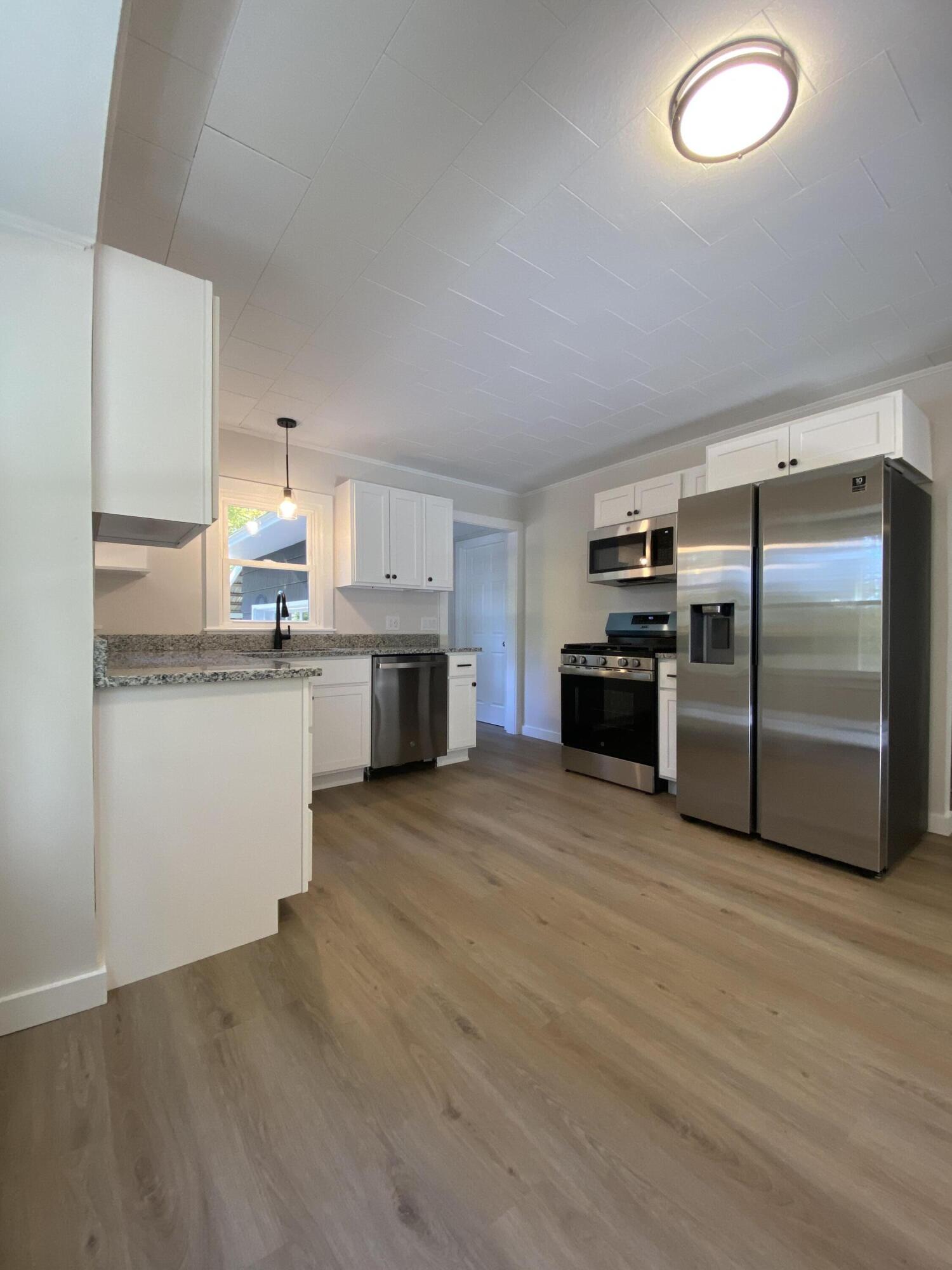 127 Paris Hill Road