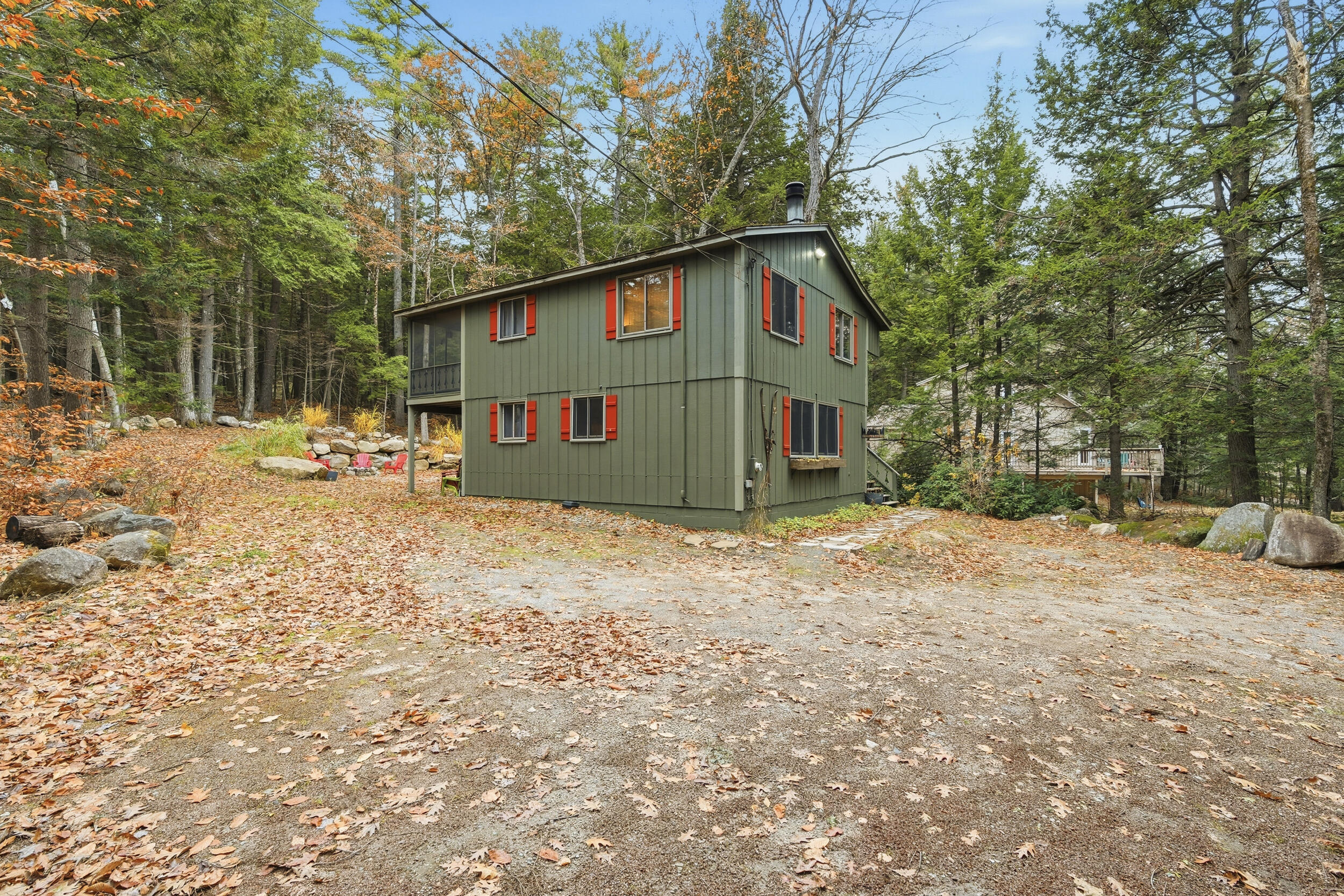 10 N Bay Road