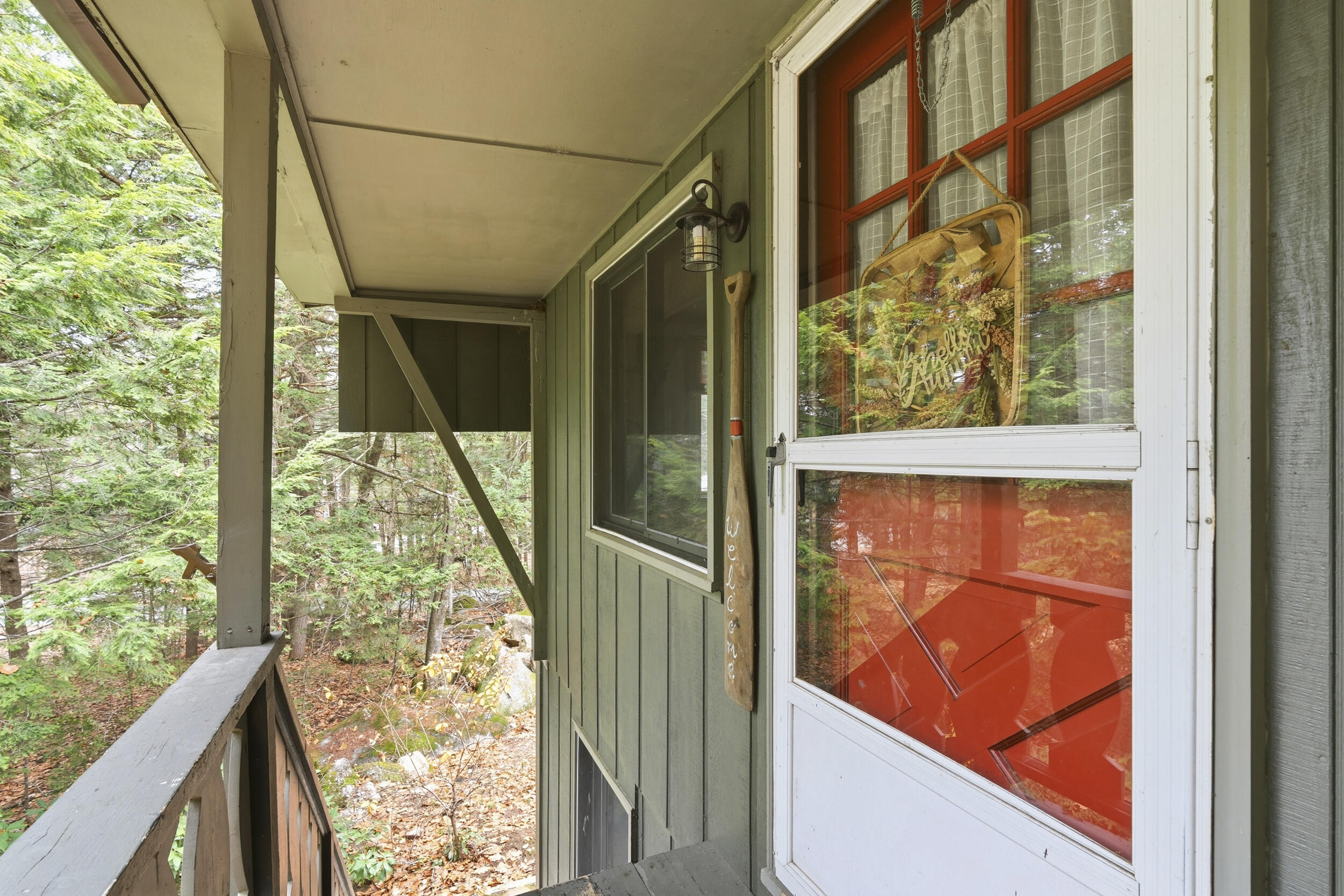 10 N Bay Road