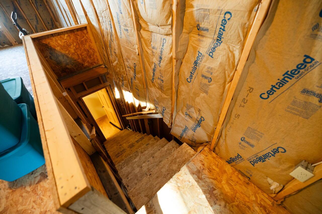 23 Quarterhorse Drive