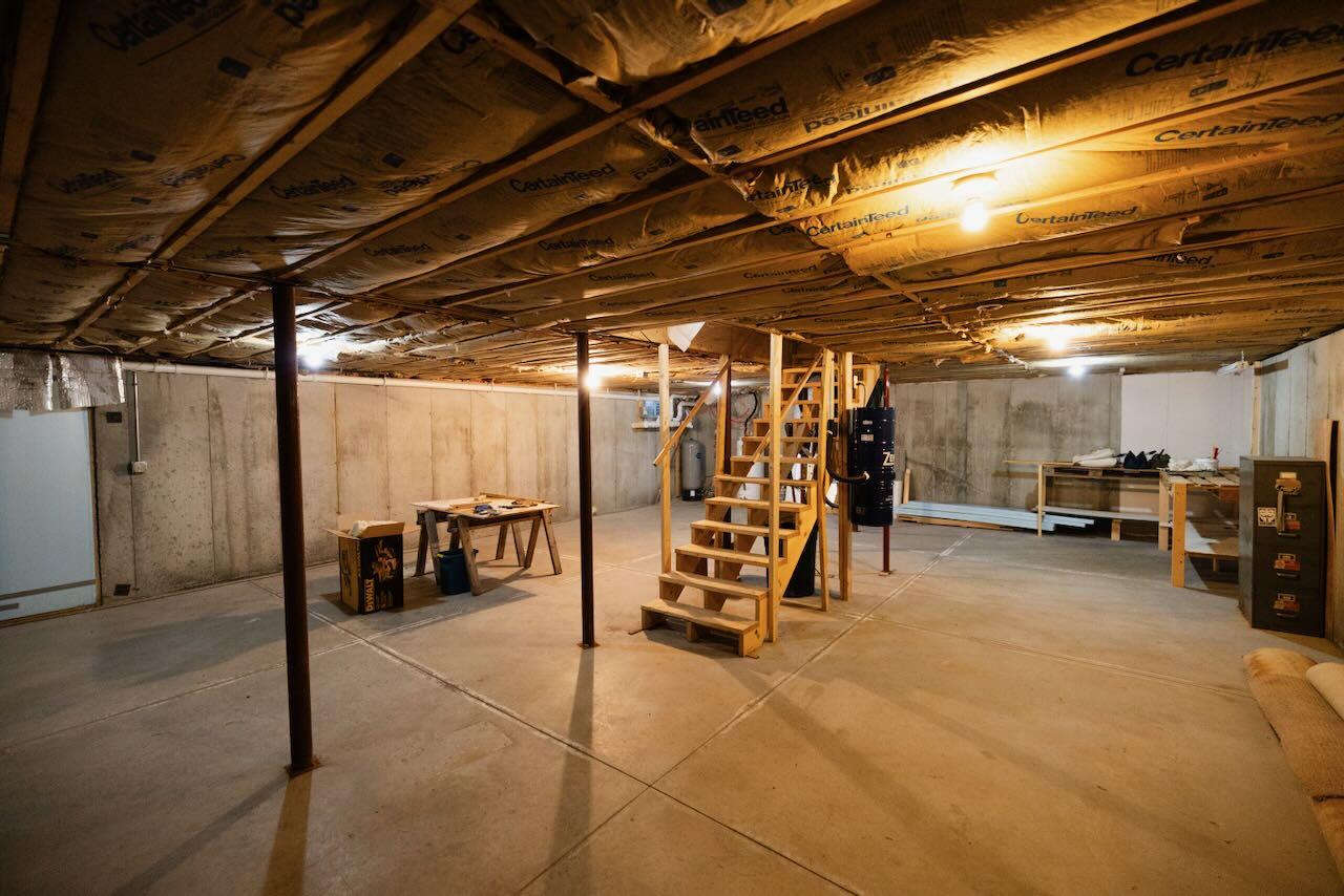 23 Quarterhorse Drive