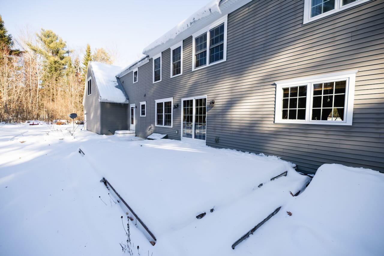 23 Quarterhorse Drive