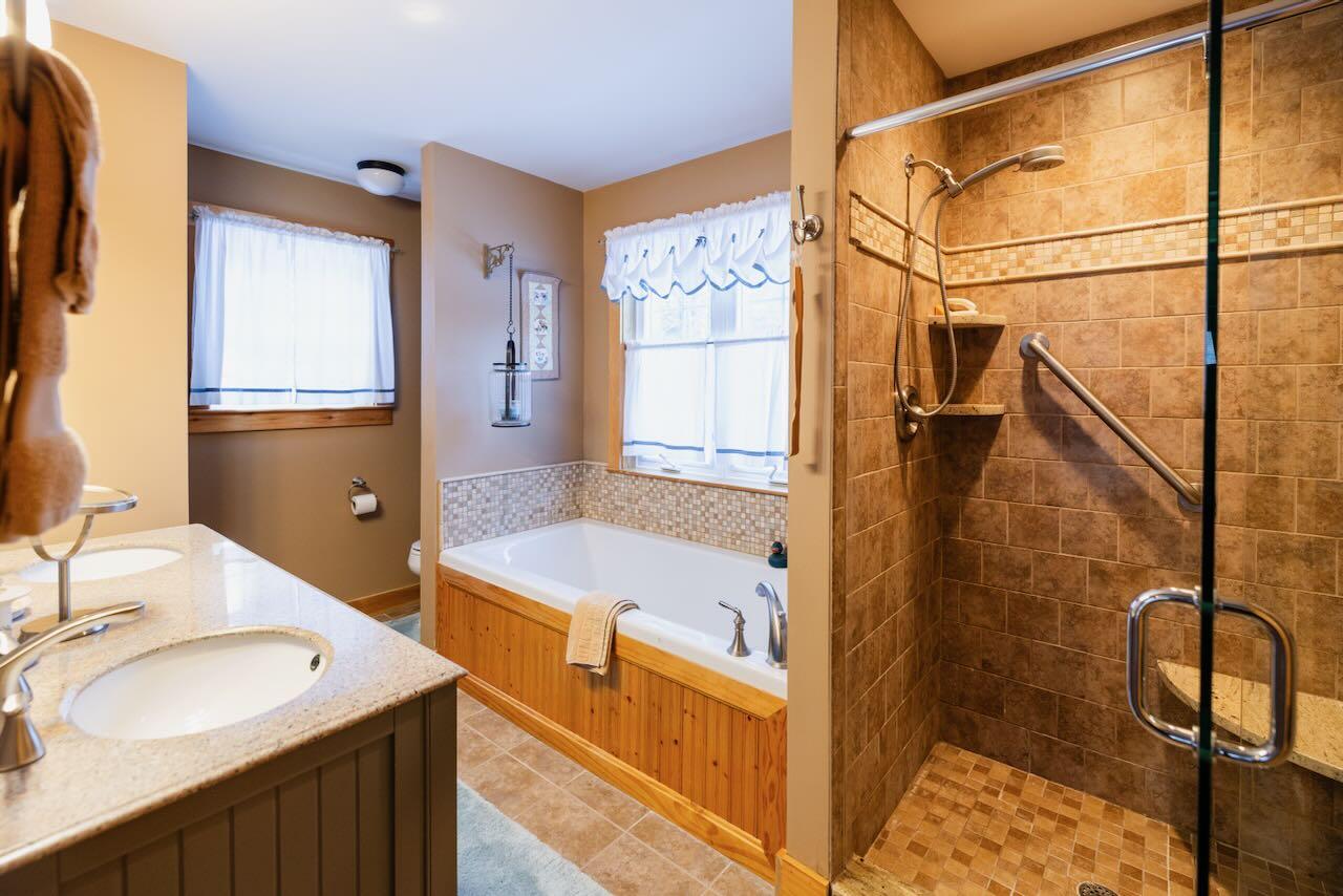 23 Quarterhorse Drive