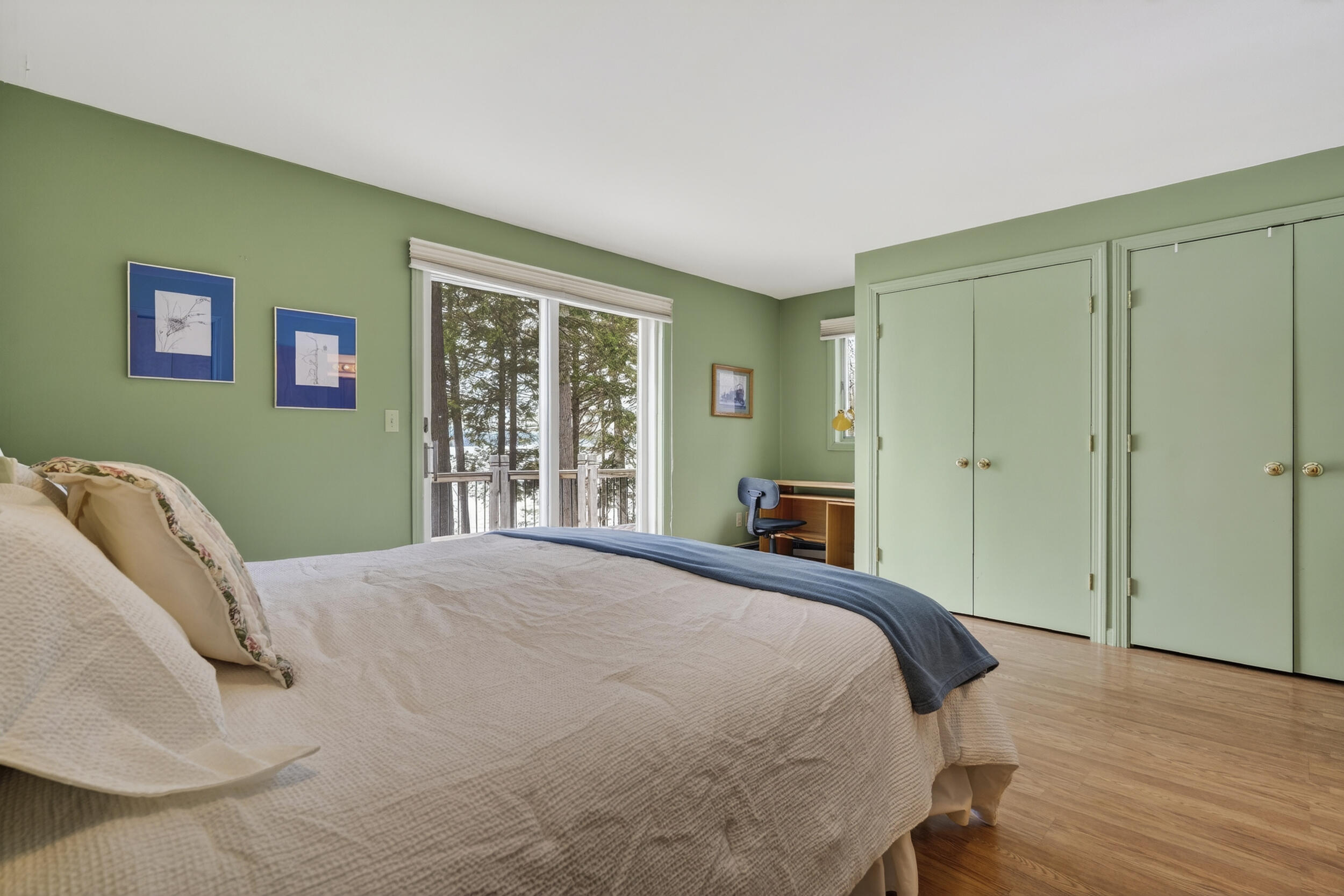 45 E Shore Drive