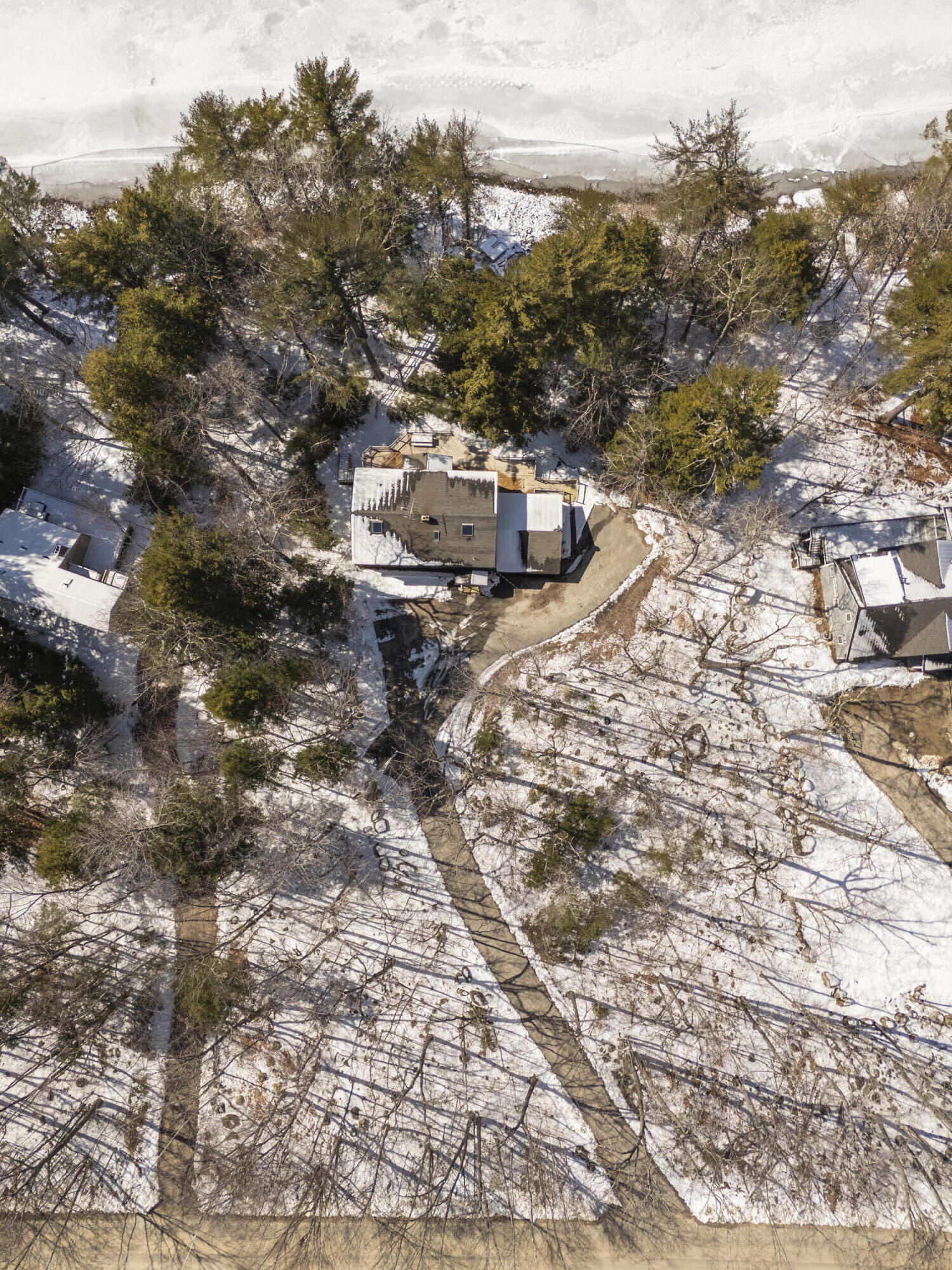 45 E Shore Drive