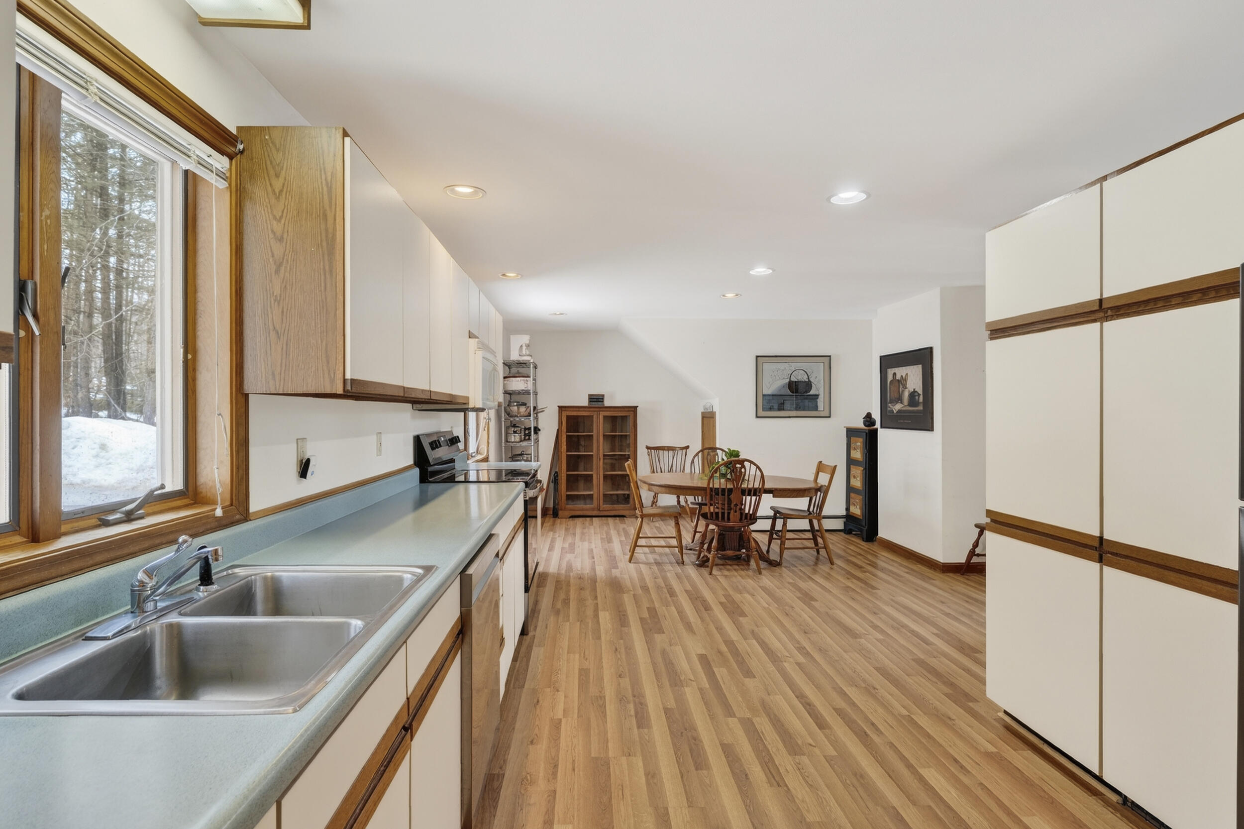45 E Shore Drive