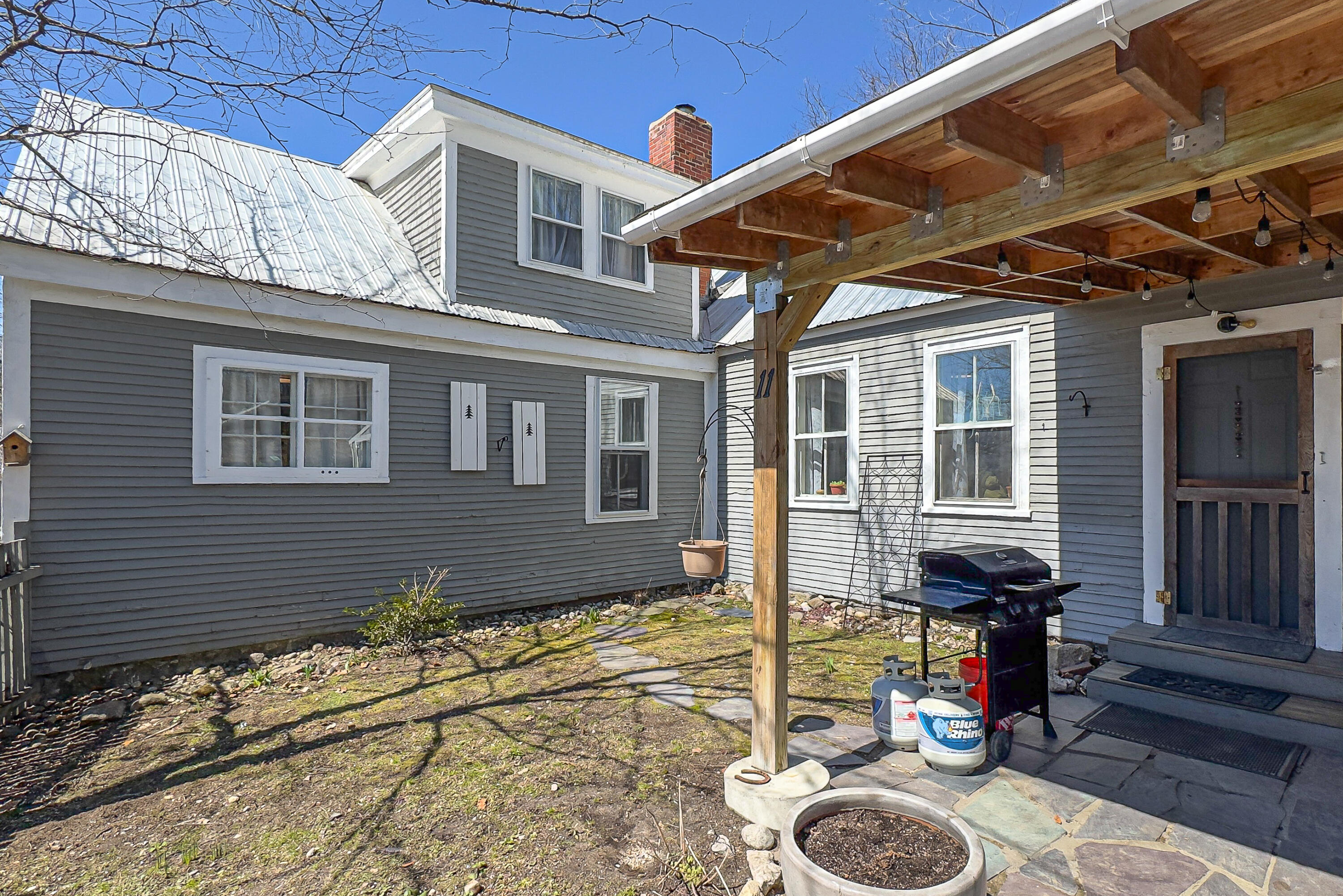 11 Harrison Road