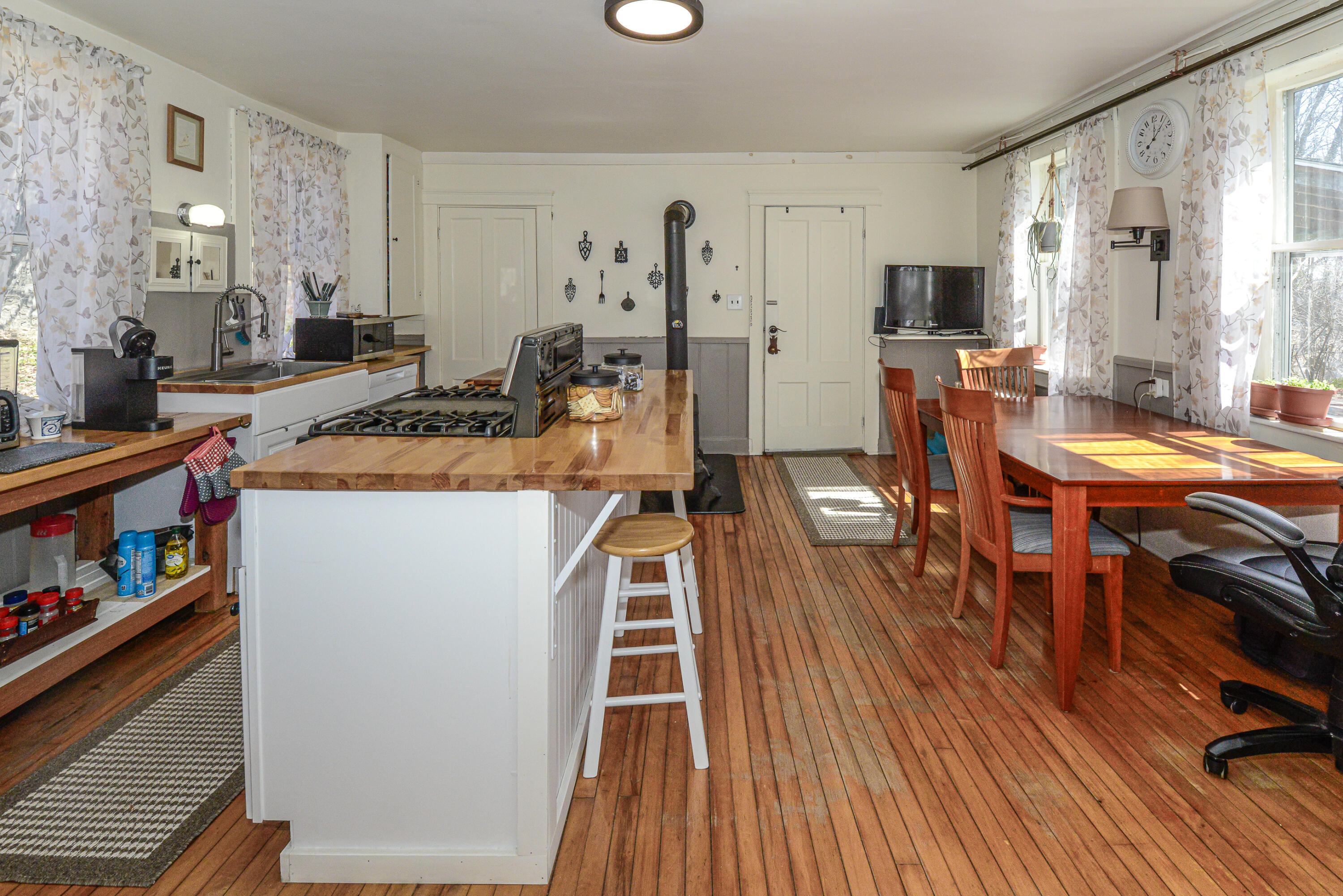 11 Harrison Road