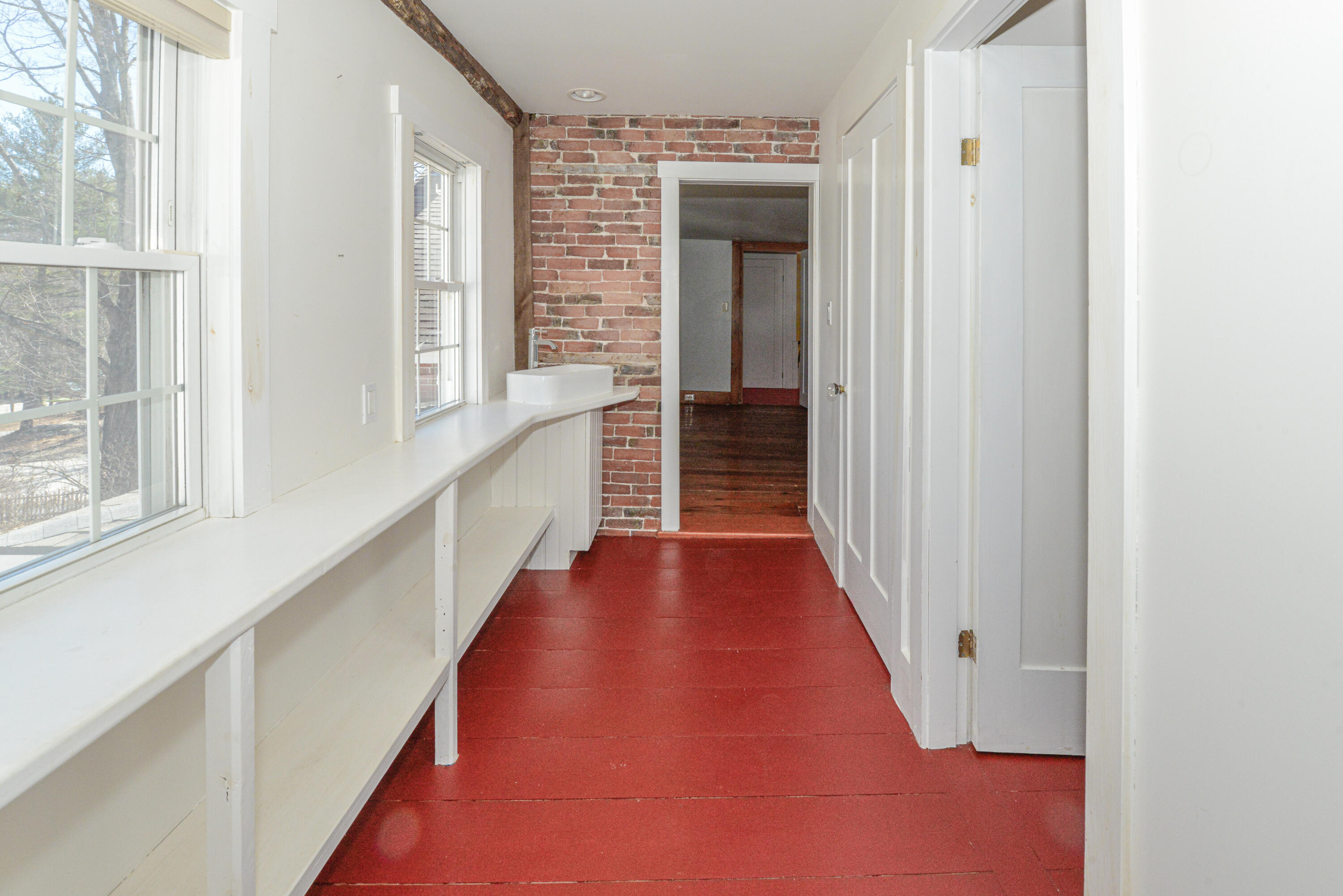 8 Wyonegonic Road