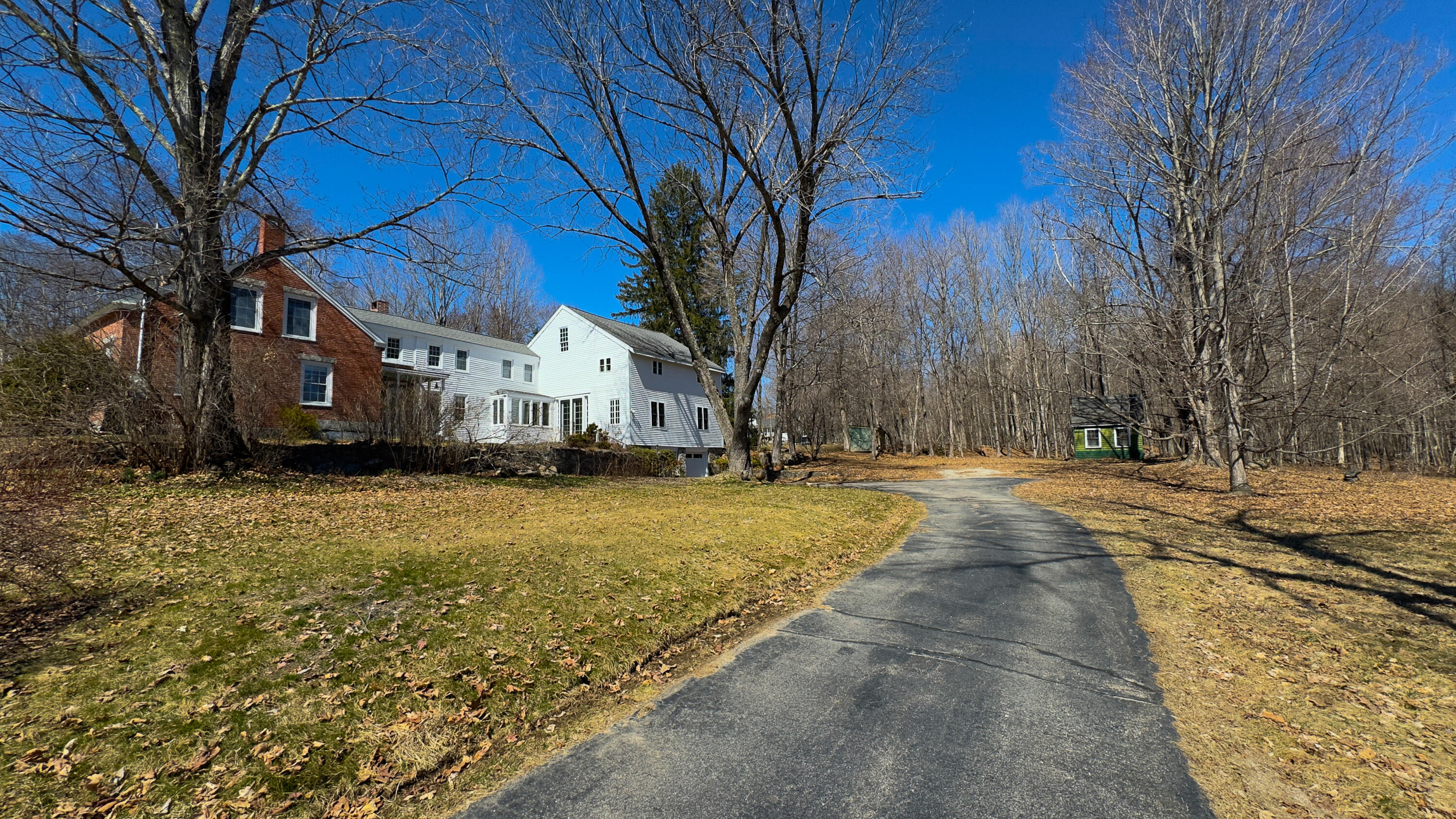 8 Wyonegonic Road