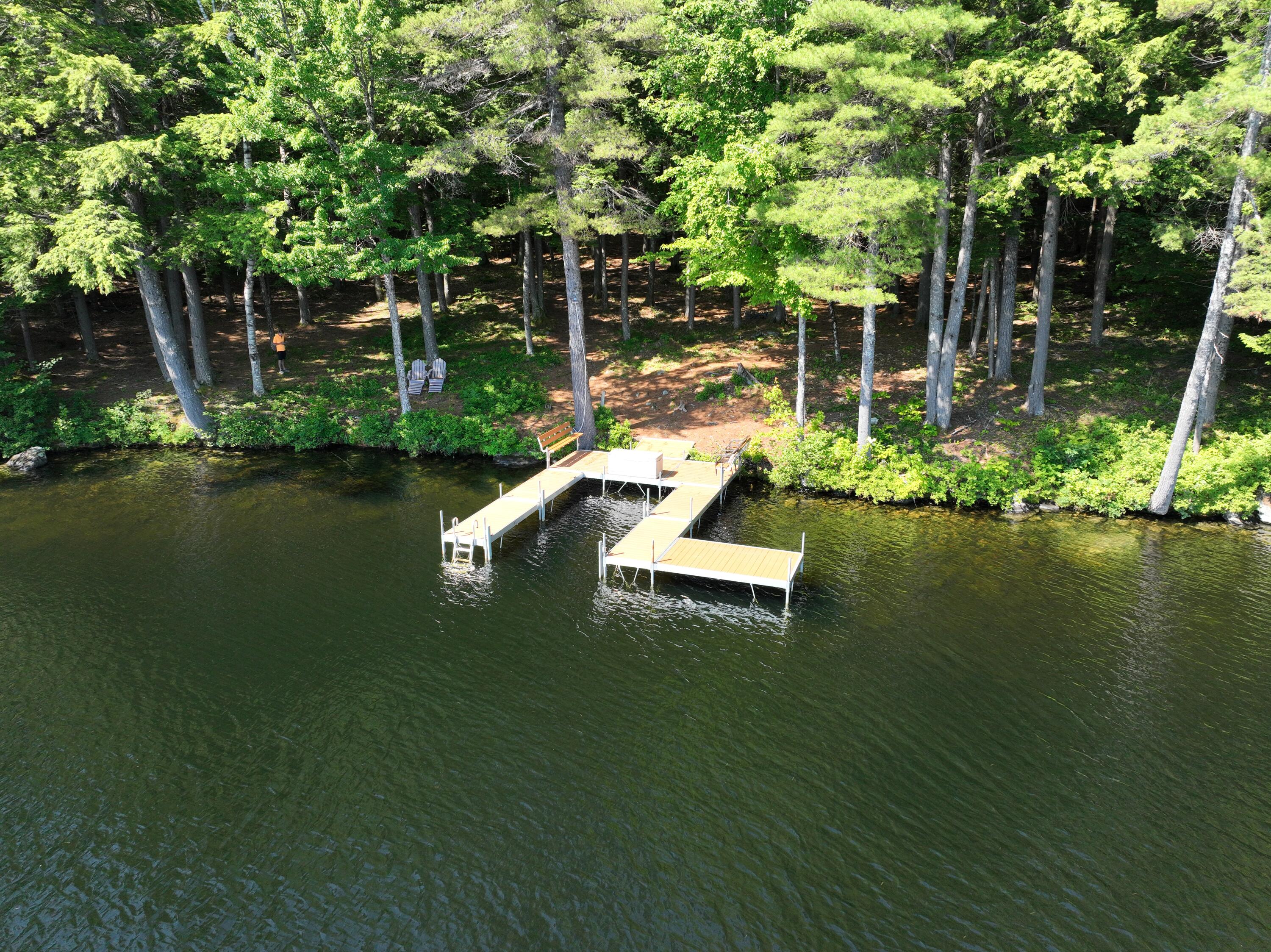 42 Knowles Point Road