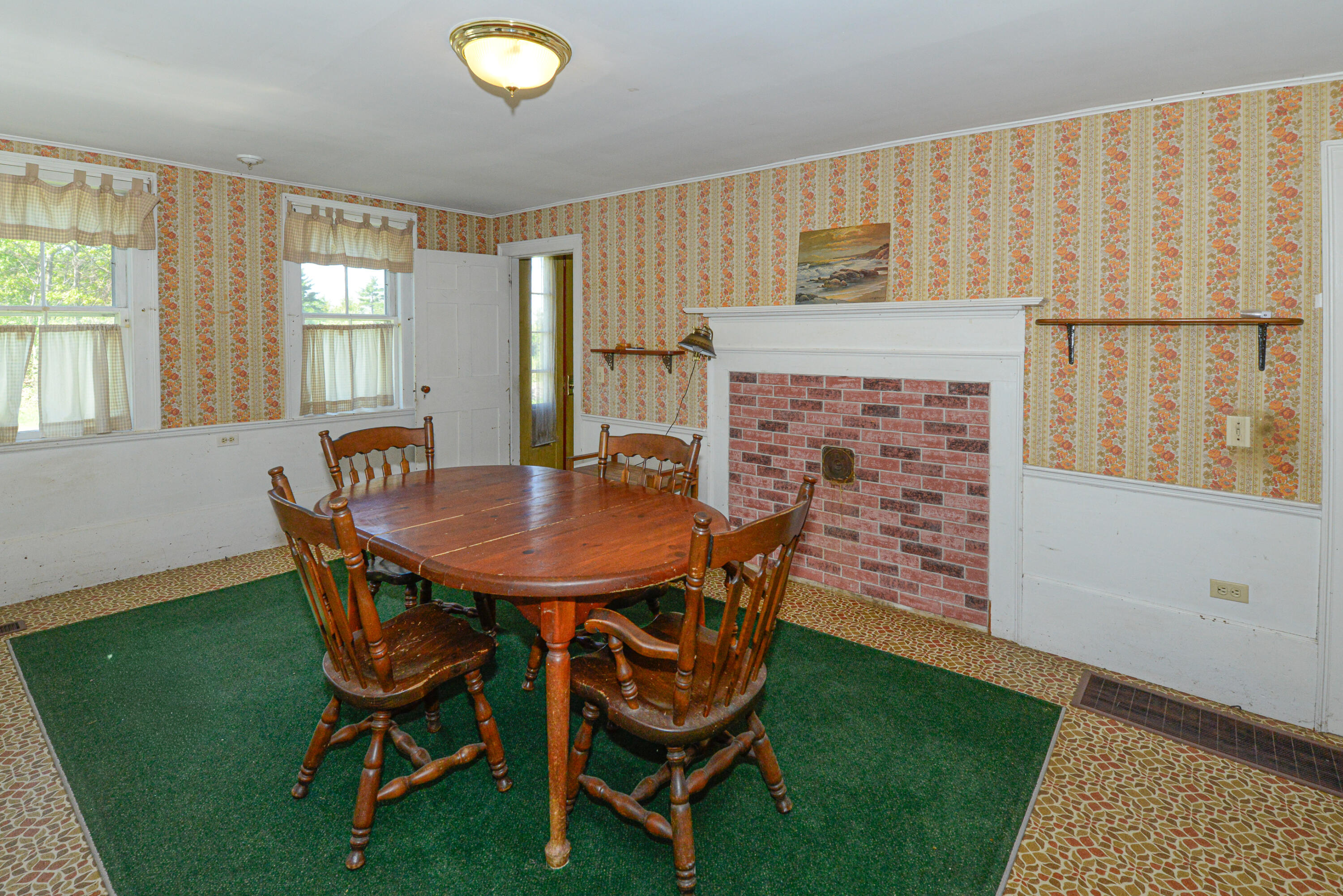 154 Allen Road