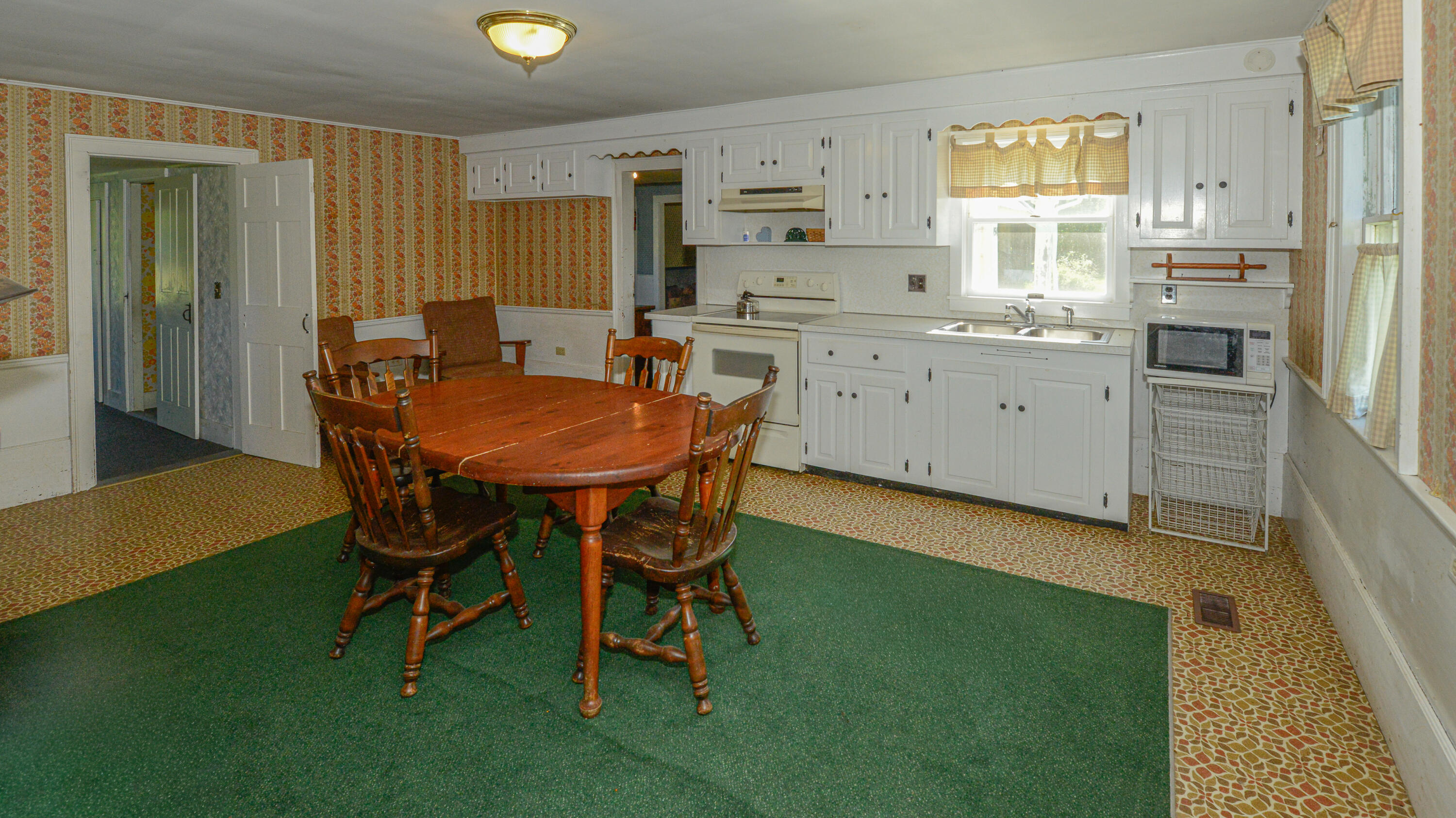 154 Allen Road