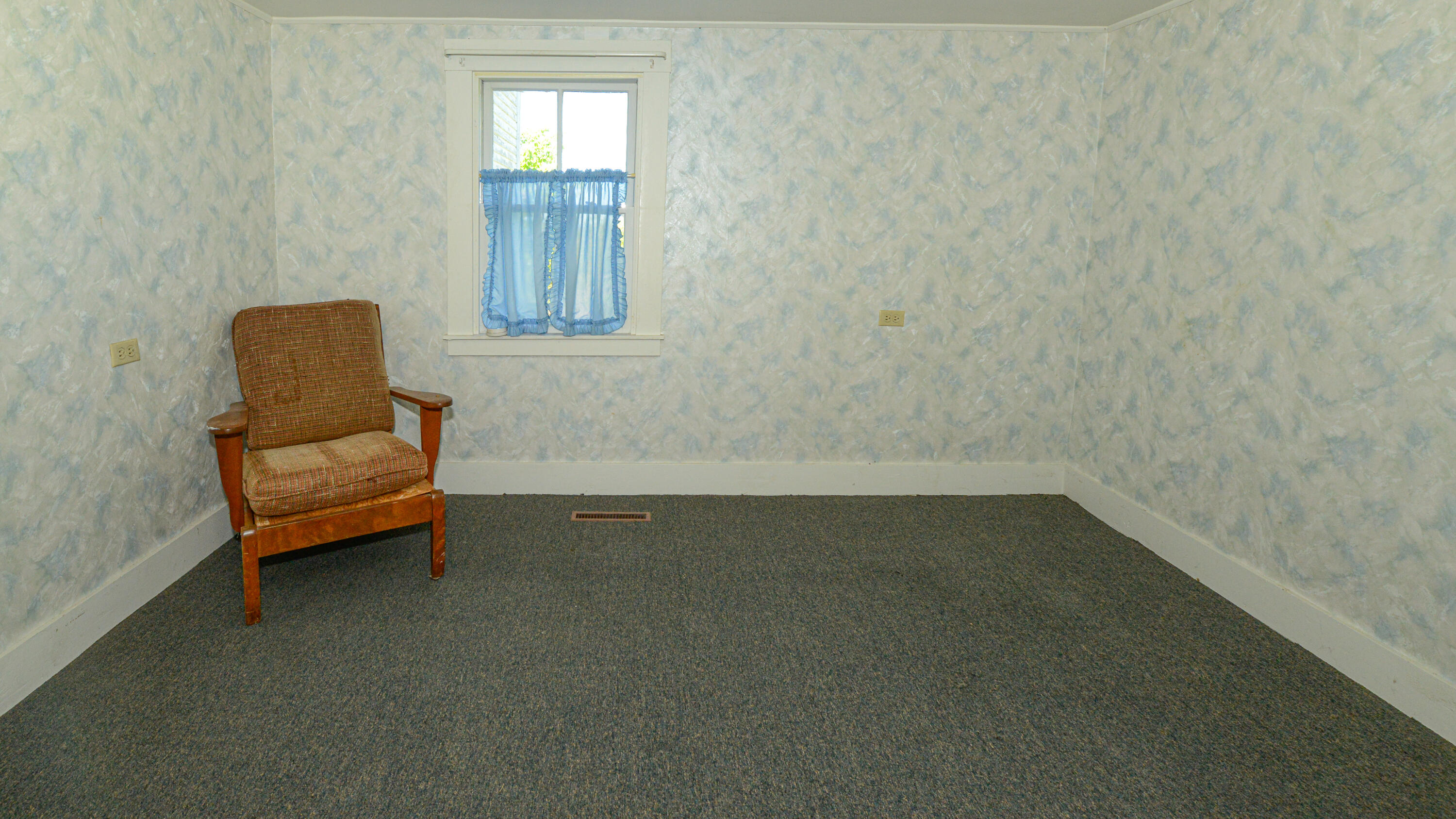 154 Allen Road