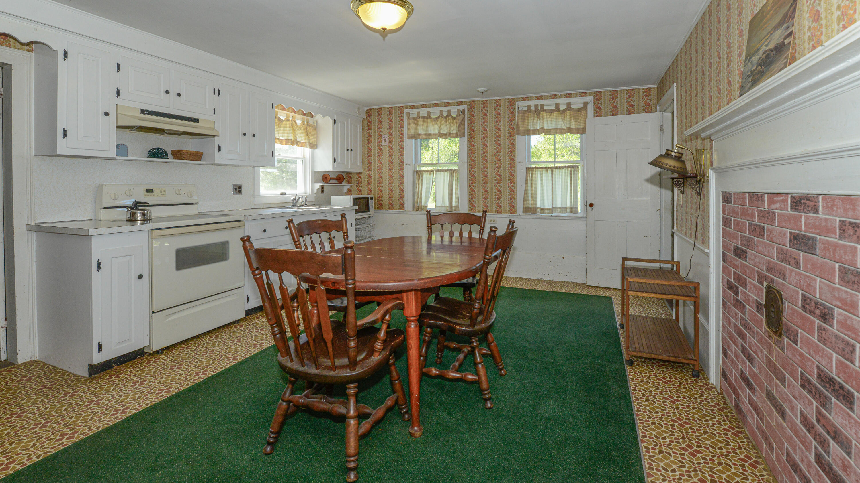 154 Allen Road