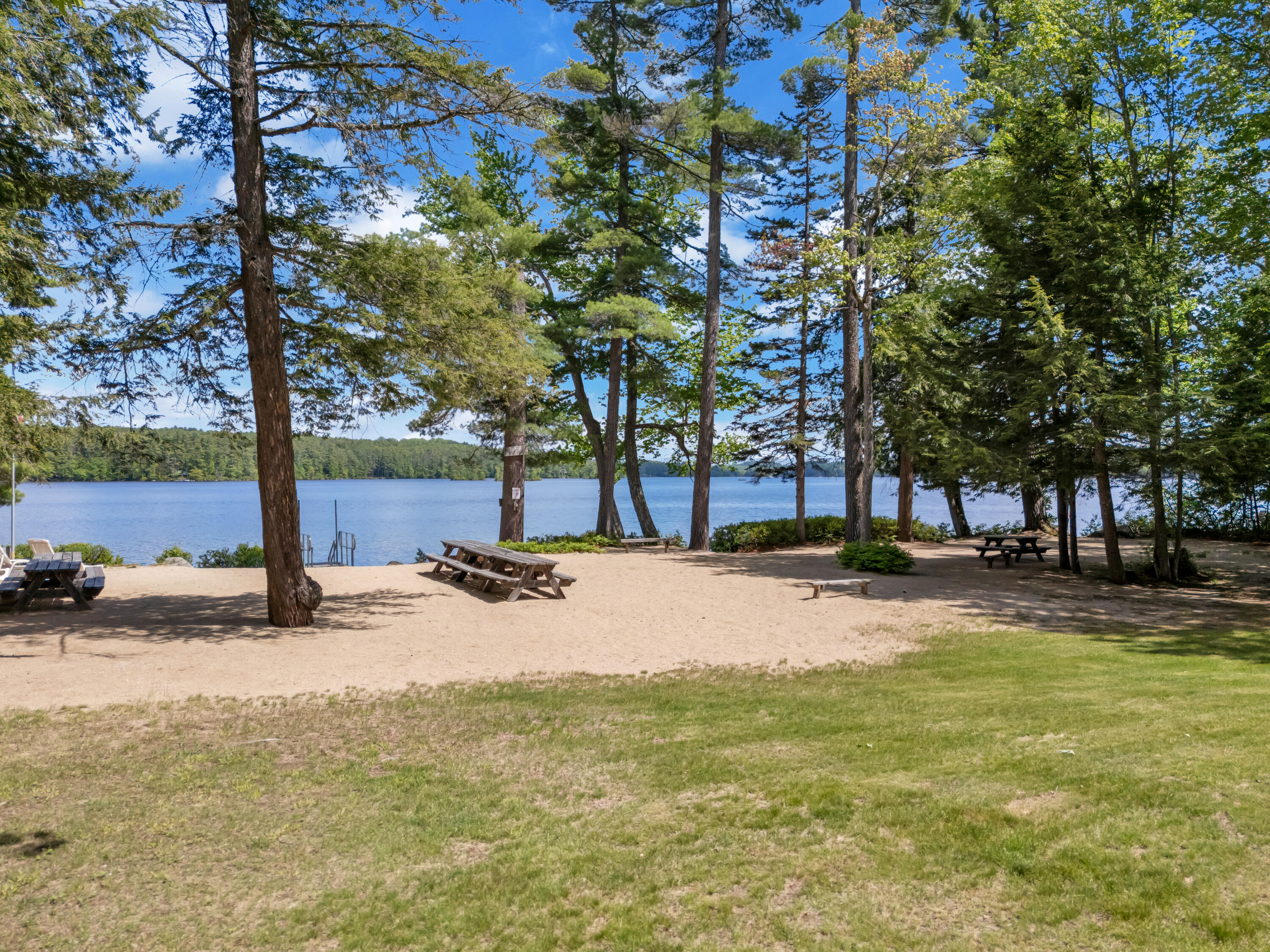 39 Holly Loop