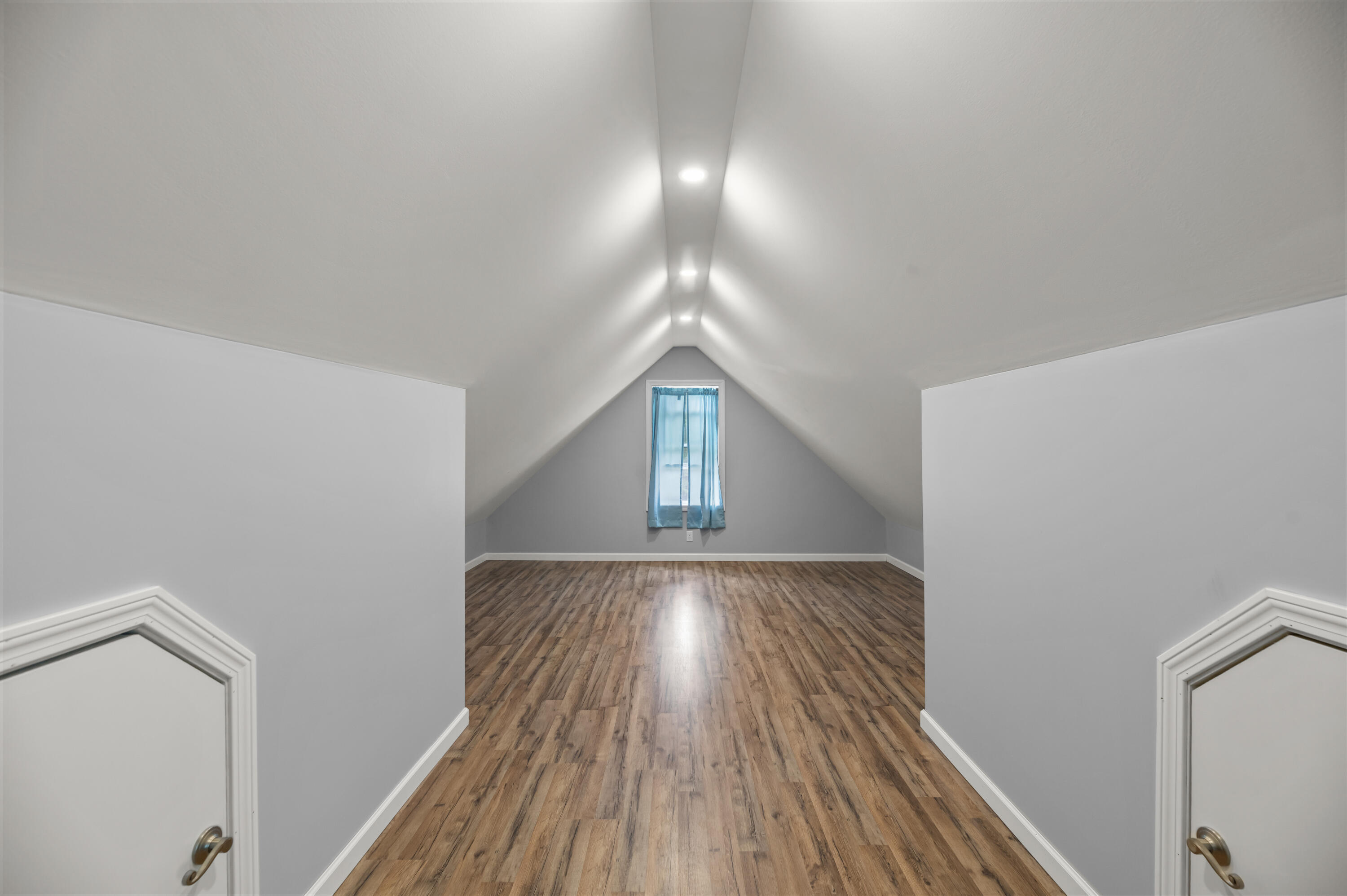 716 Moosehead Trail Highway