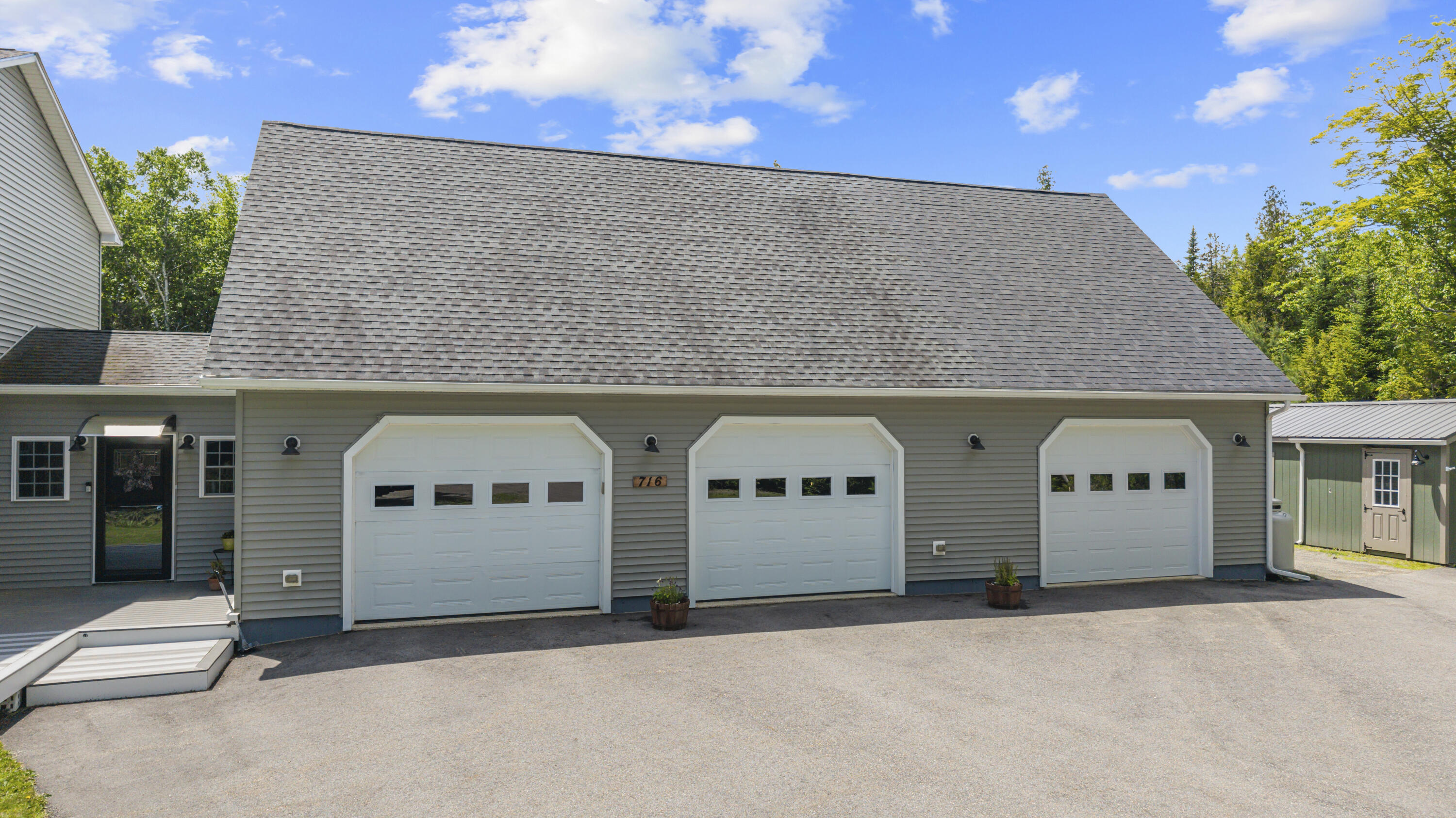716 Moosehead Trail Highway