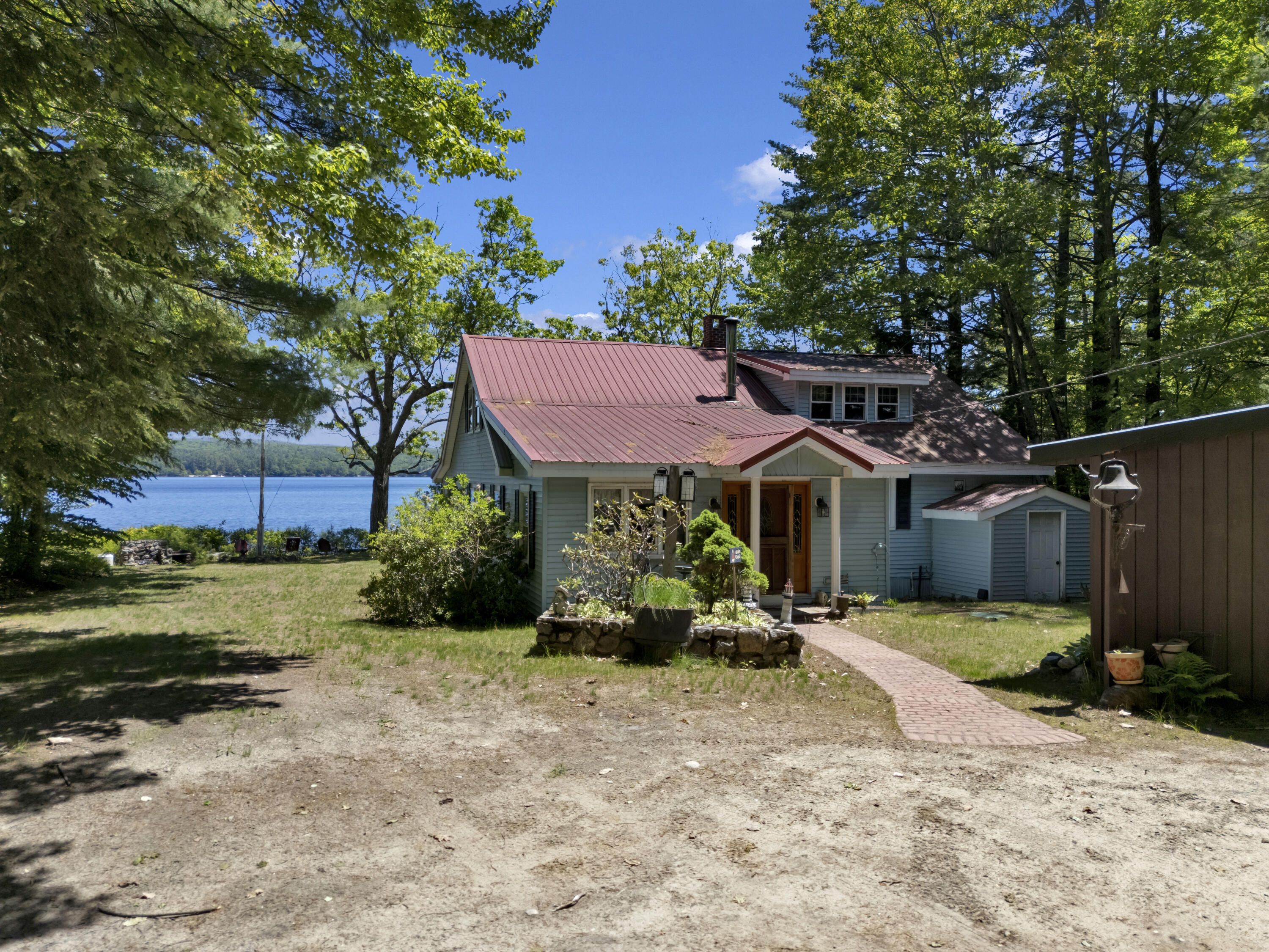 1 Colonial Mast Road