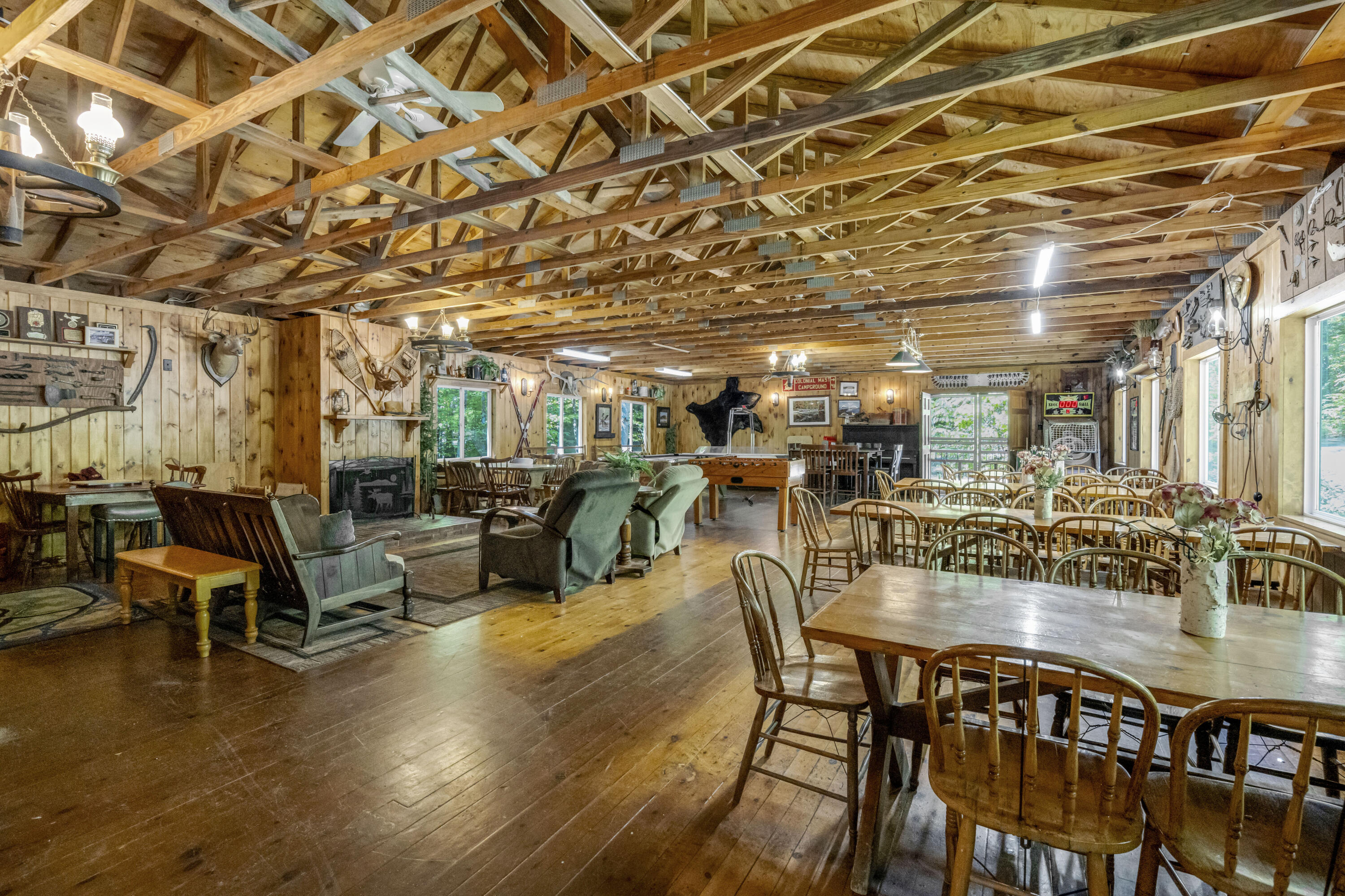 1 Colonial Mast Road