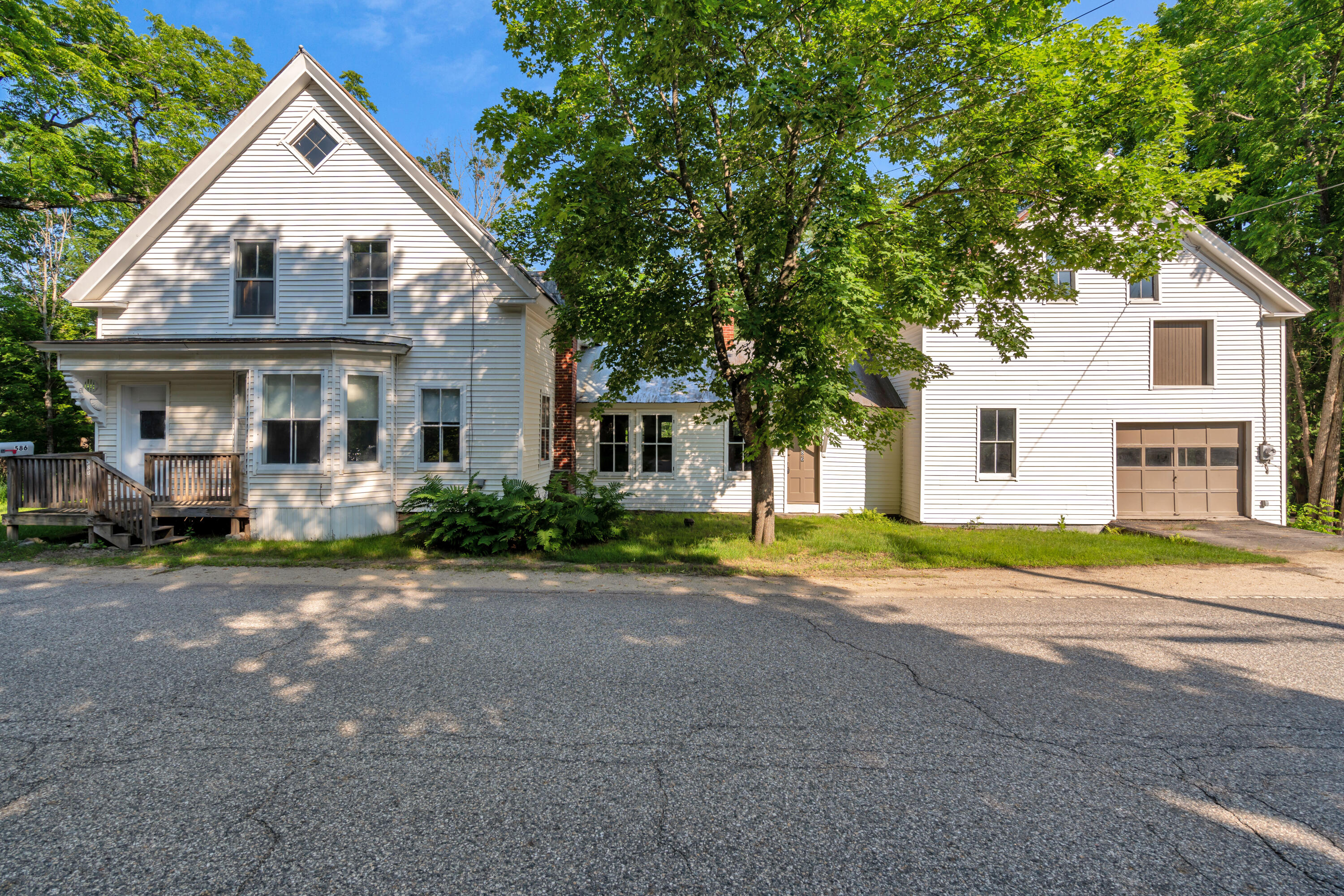 586 Plains Road
