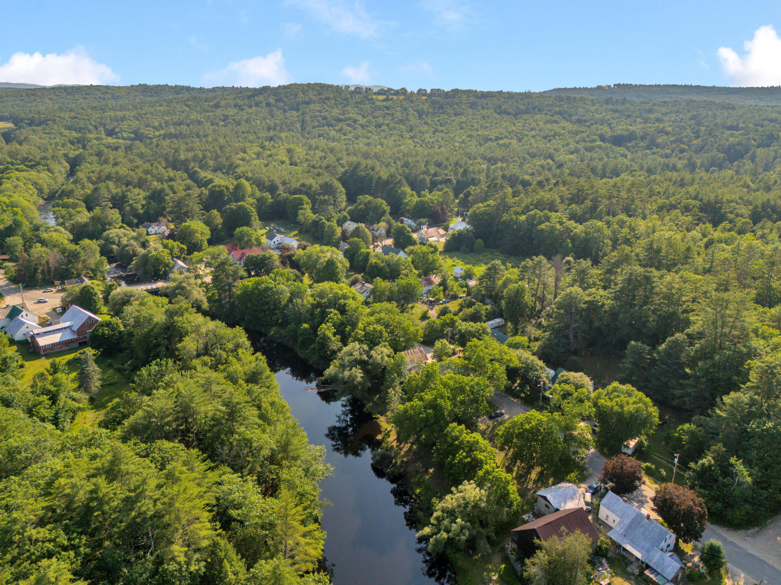 586 Plains Road