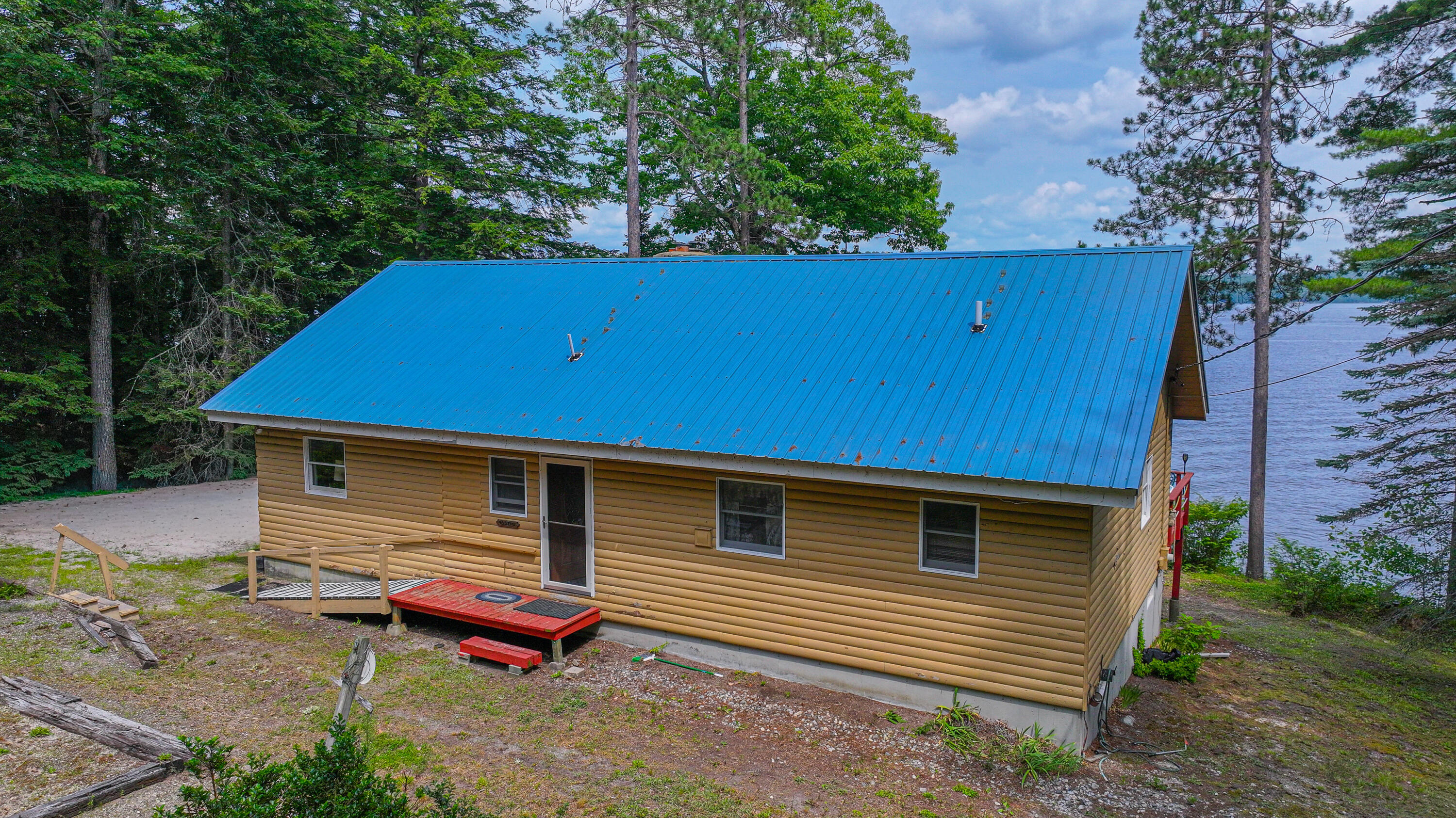 9 Johns Cove