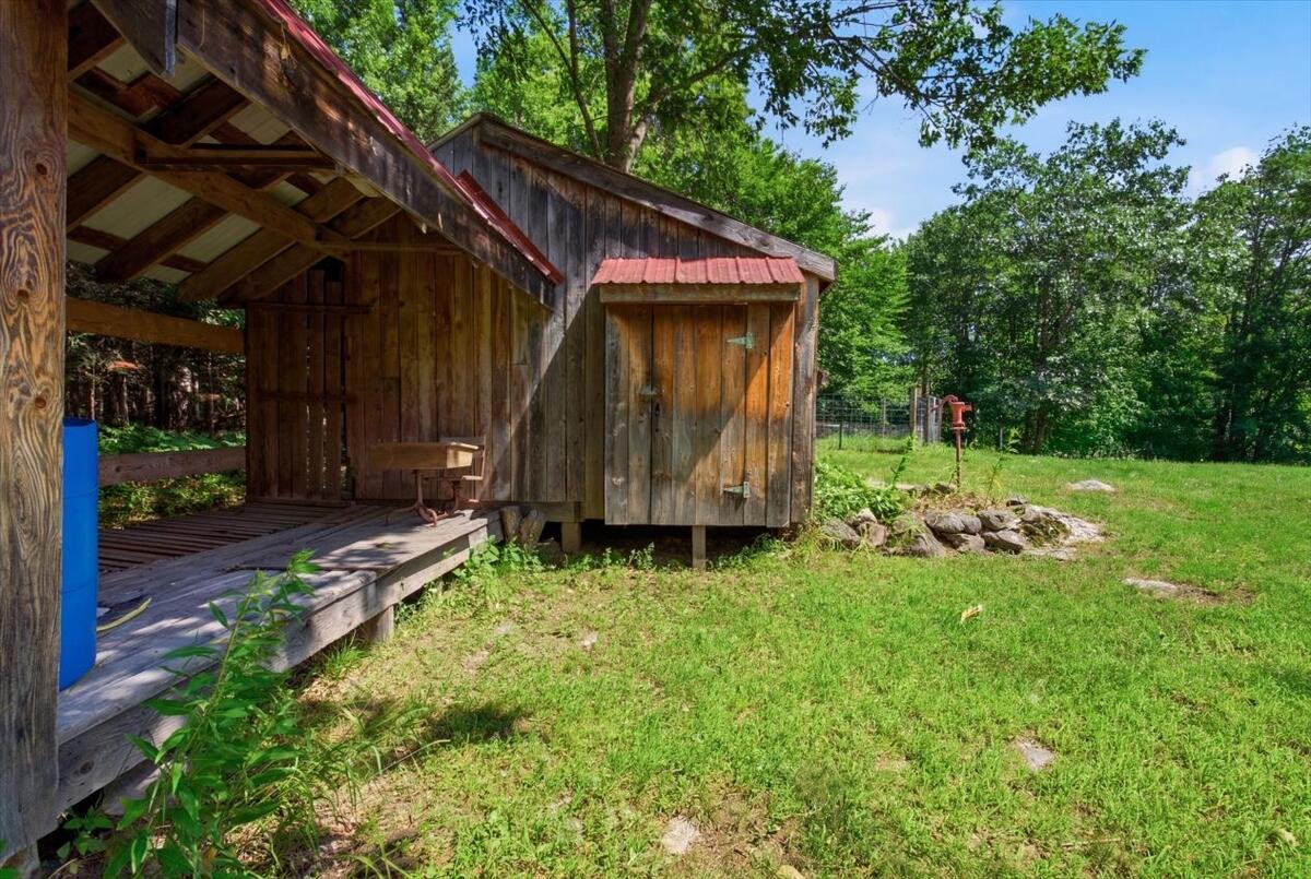 292 N Bridgton Road