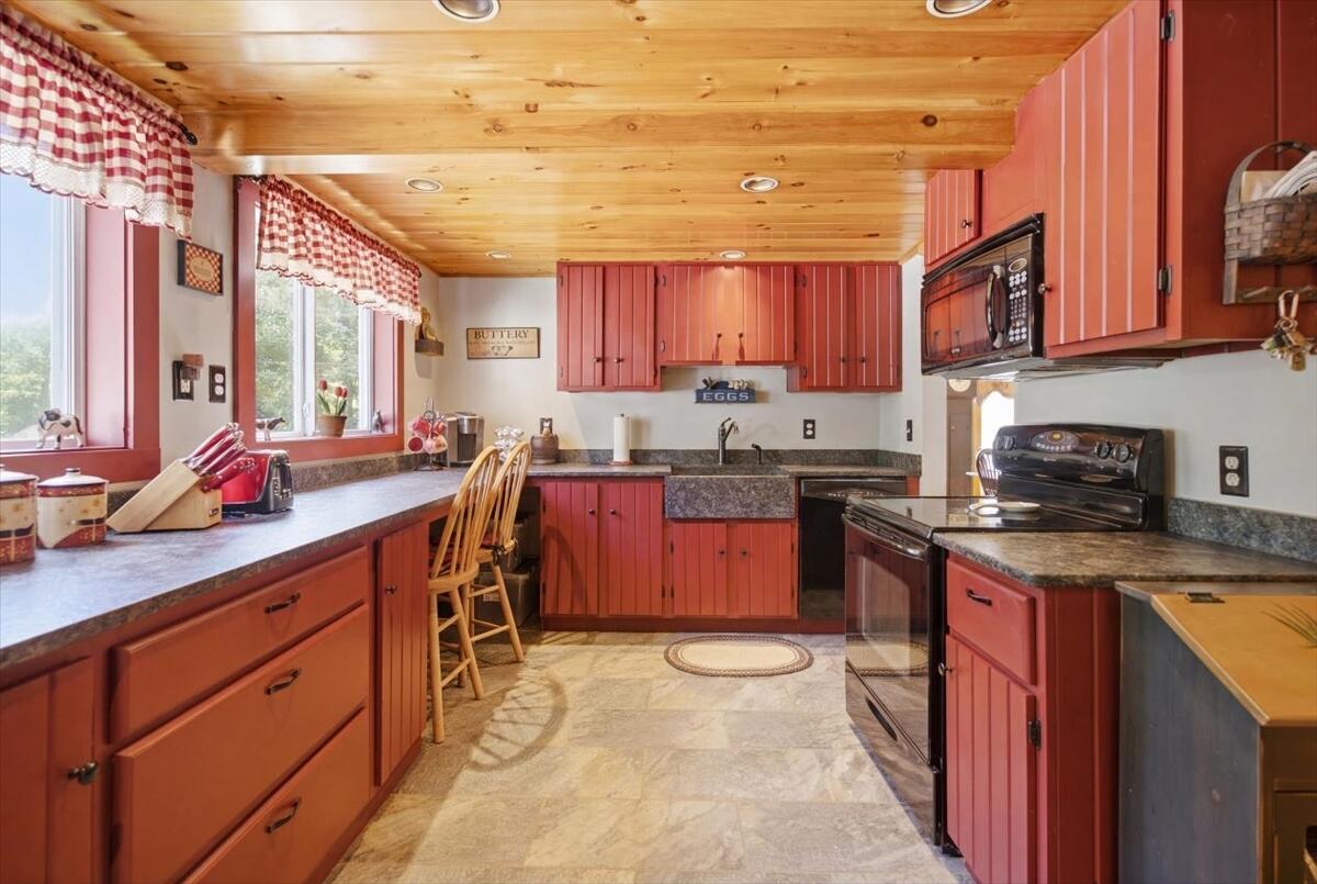 292 N Bridgton Road