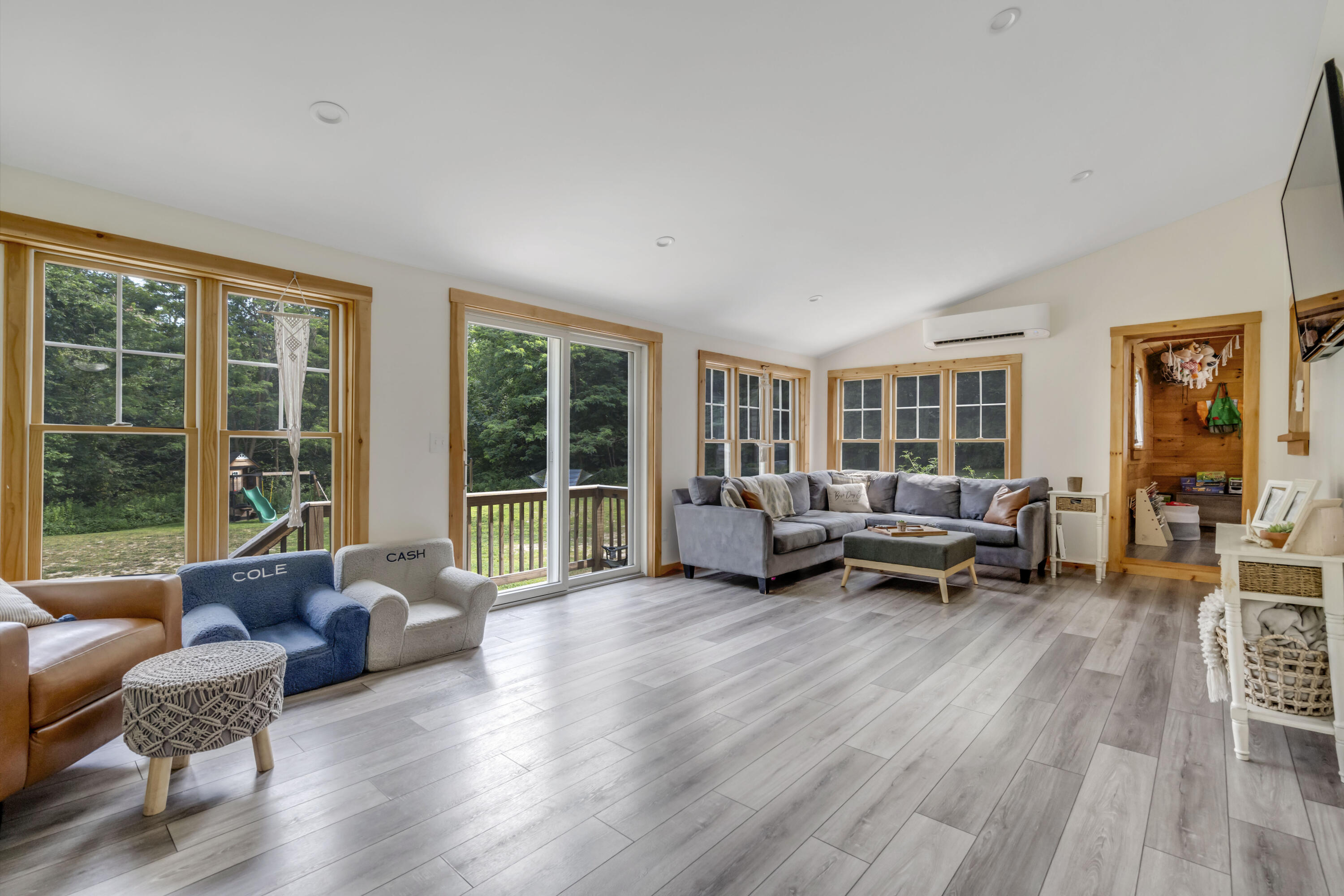 148 Lake House Road