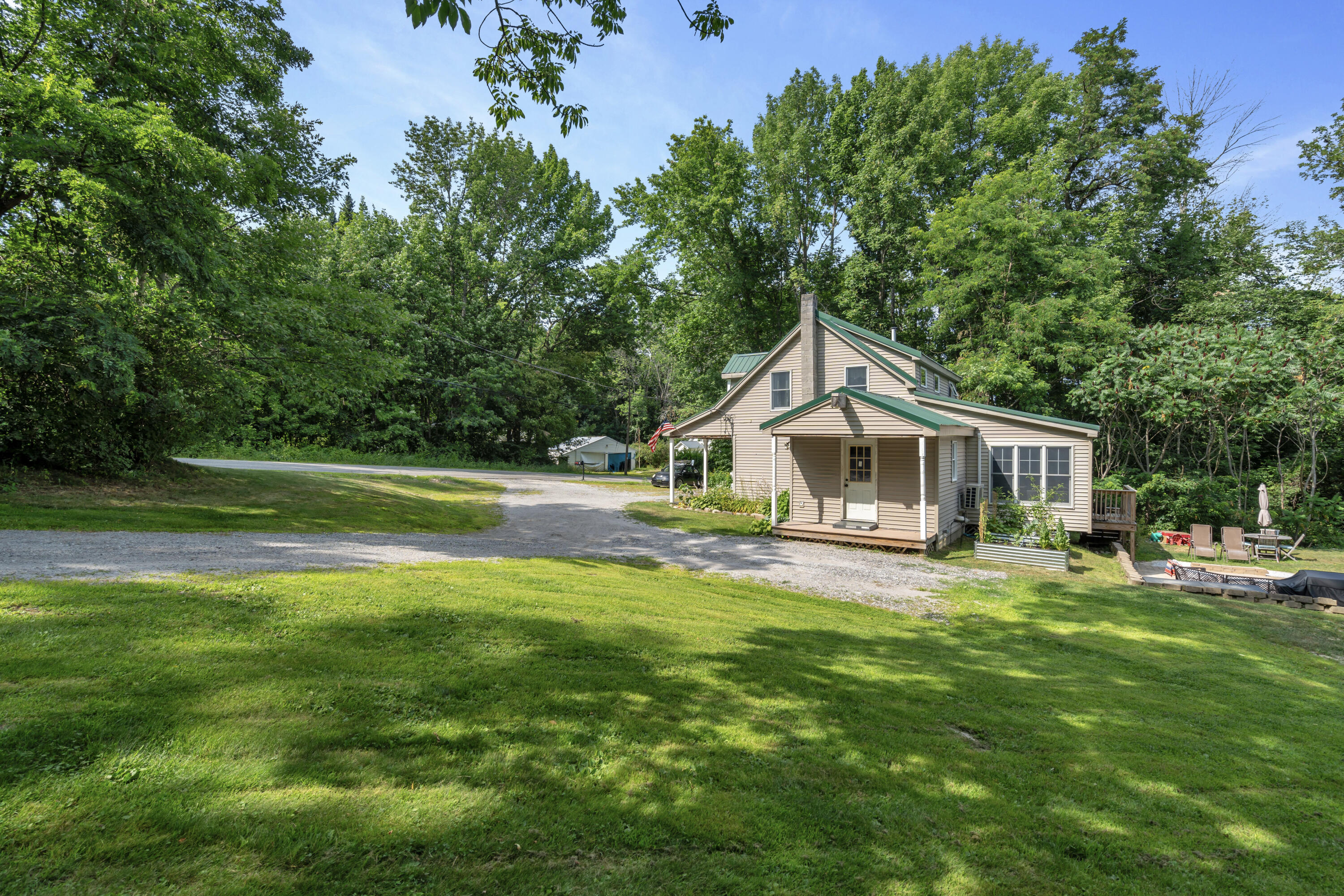148 Lake House Road