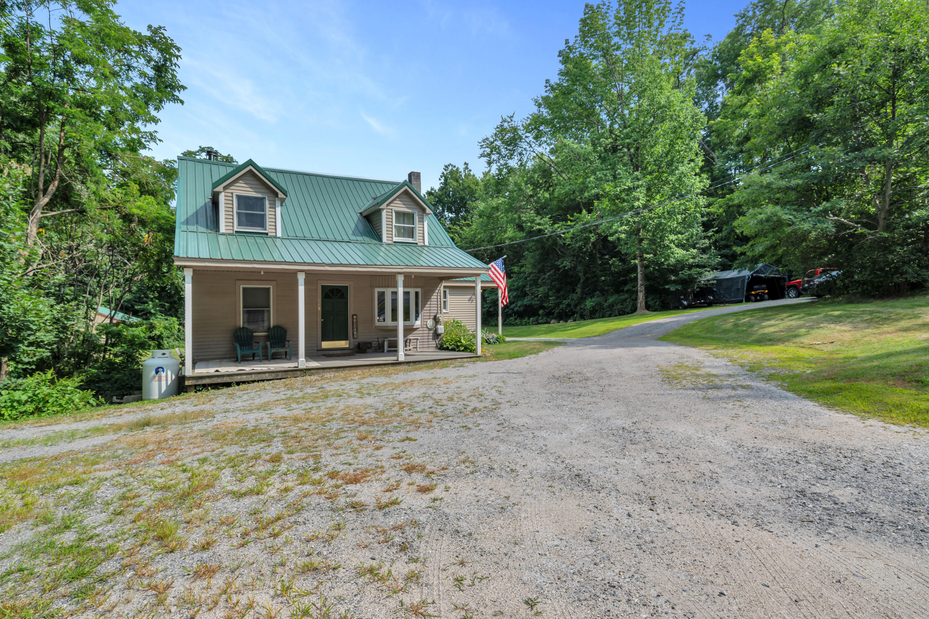 148 Lake House Road