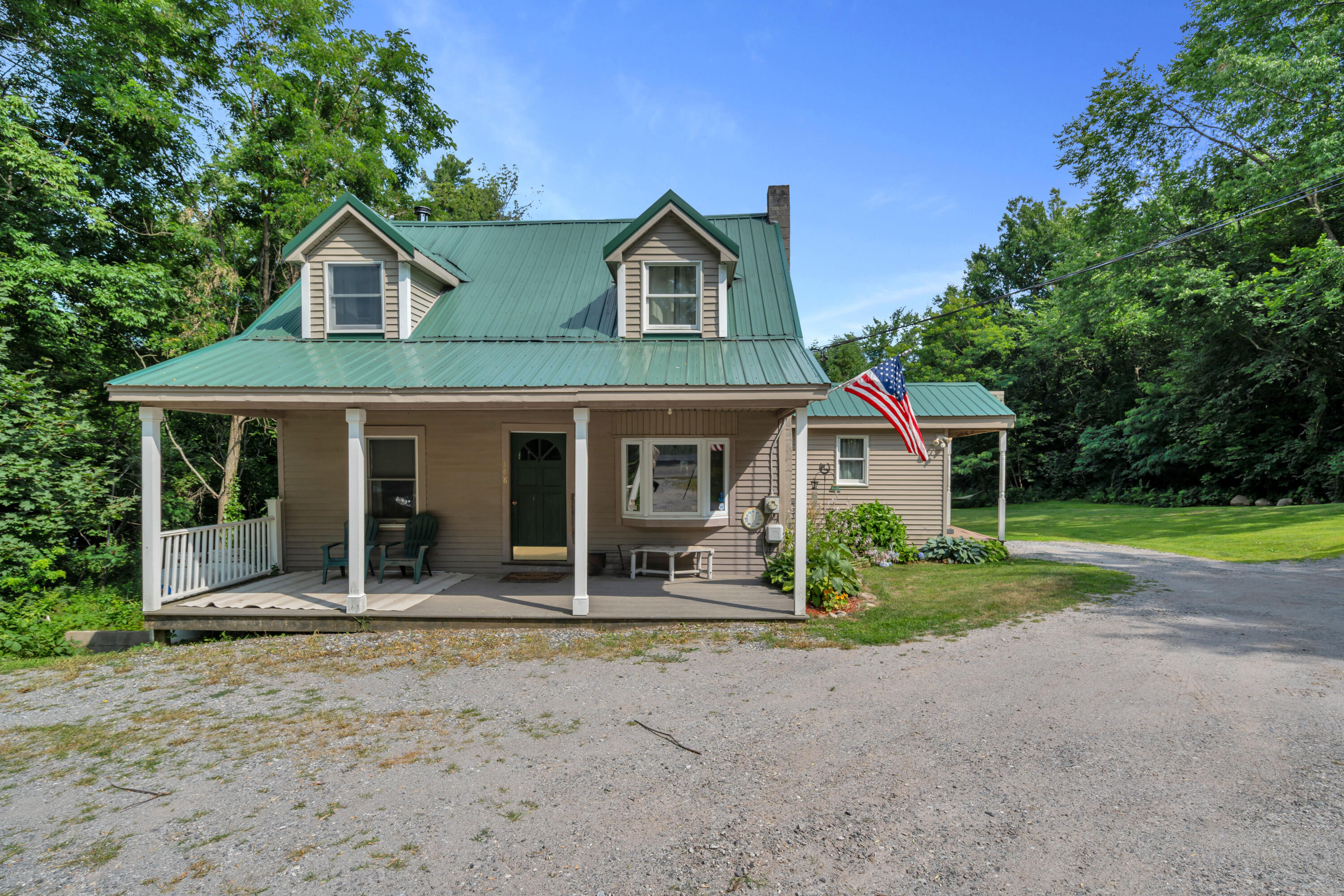 148 Lake House Road