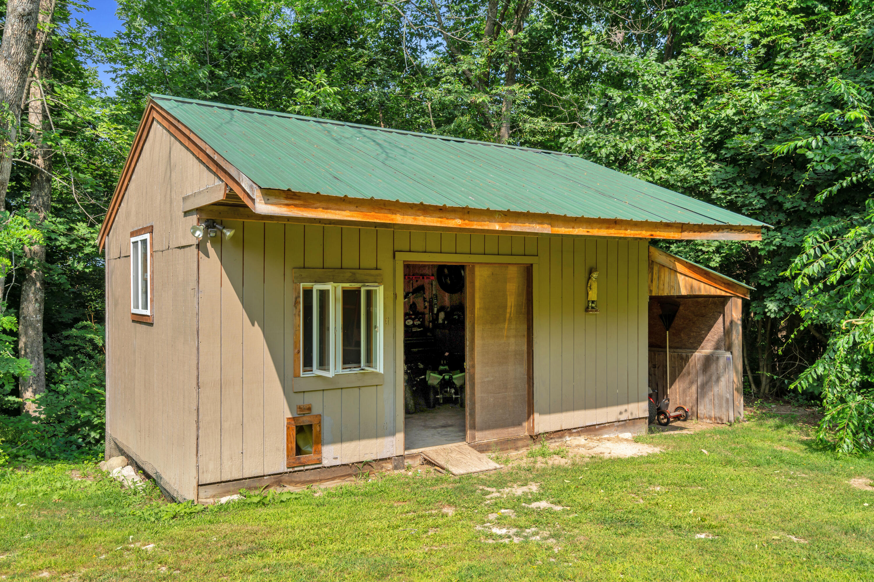 148 Lake House Road