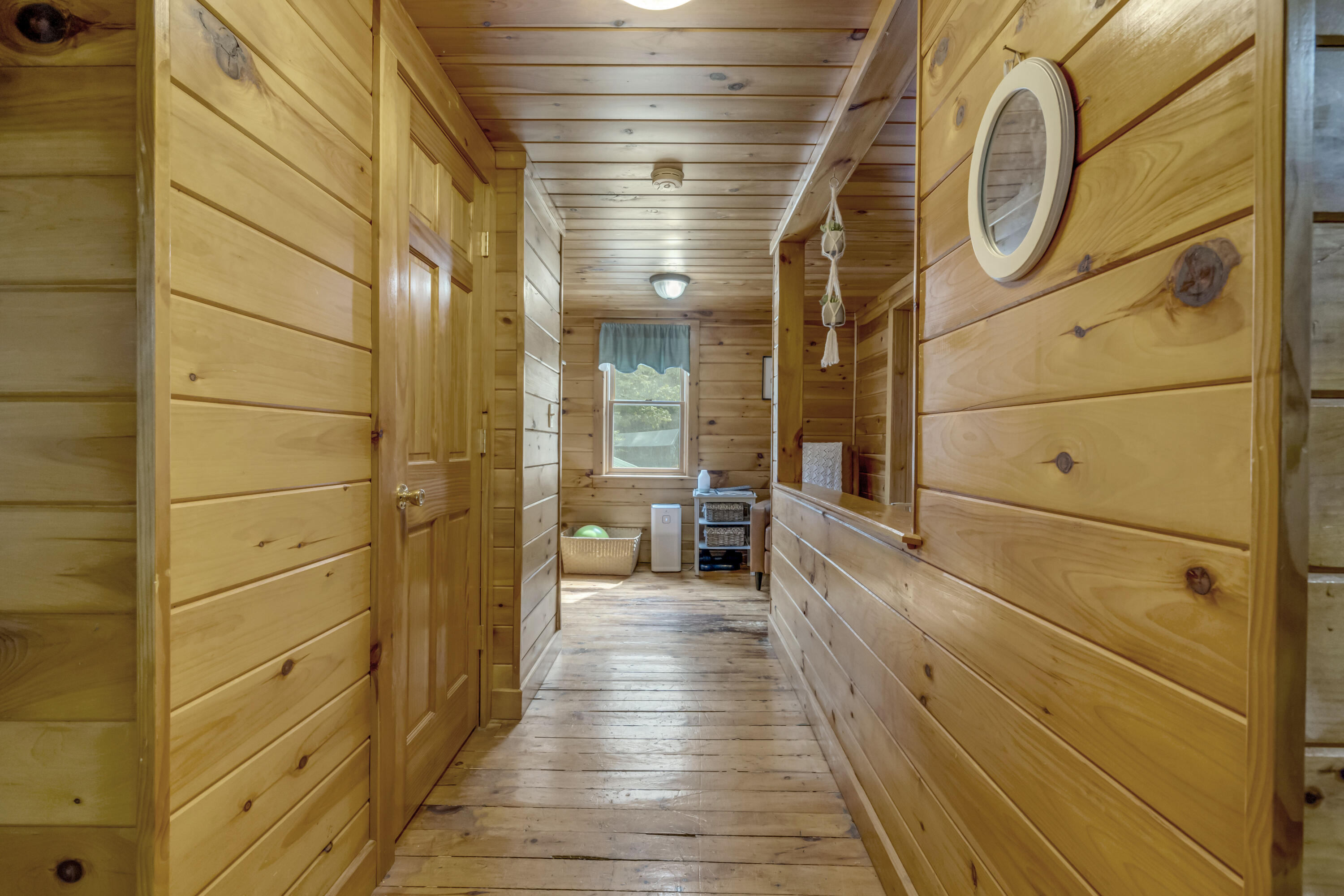 148 Lake House Road