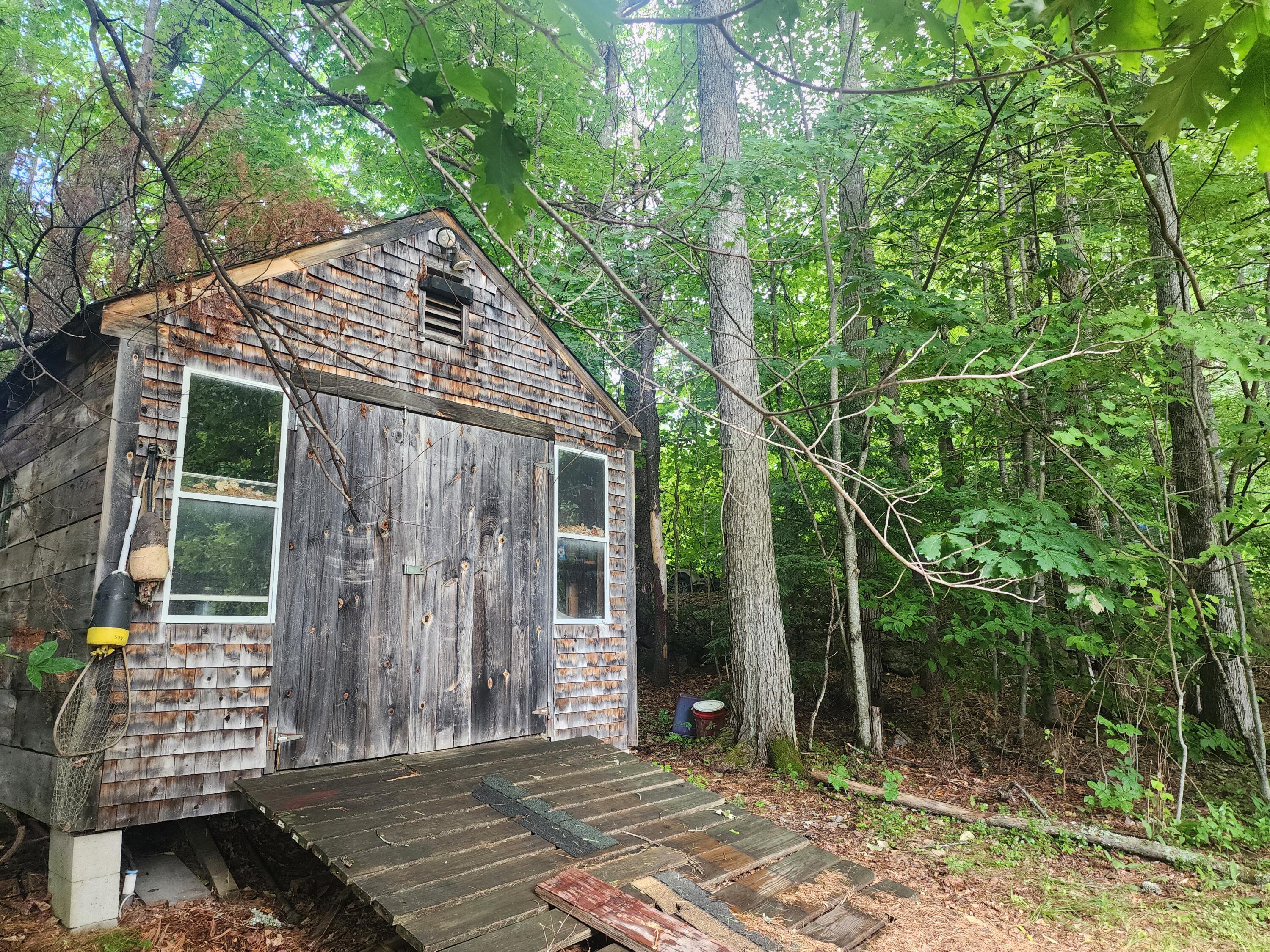 16 Jones Road