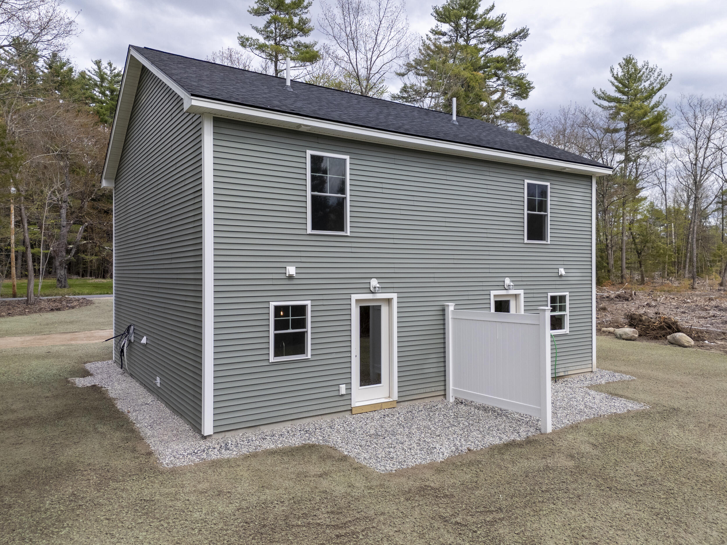 62 Middle Ridge Road