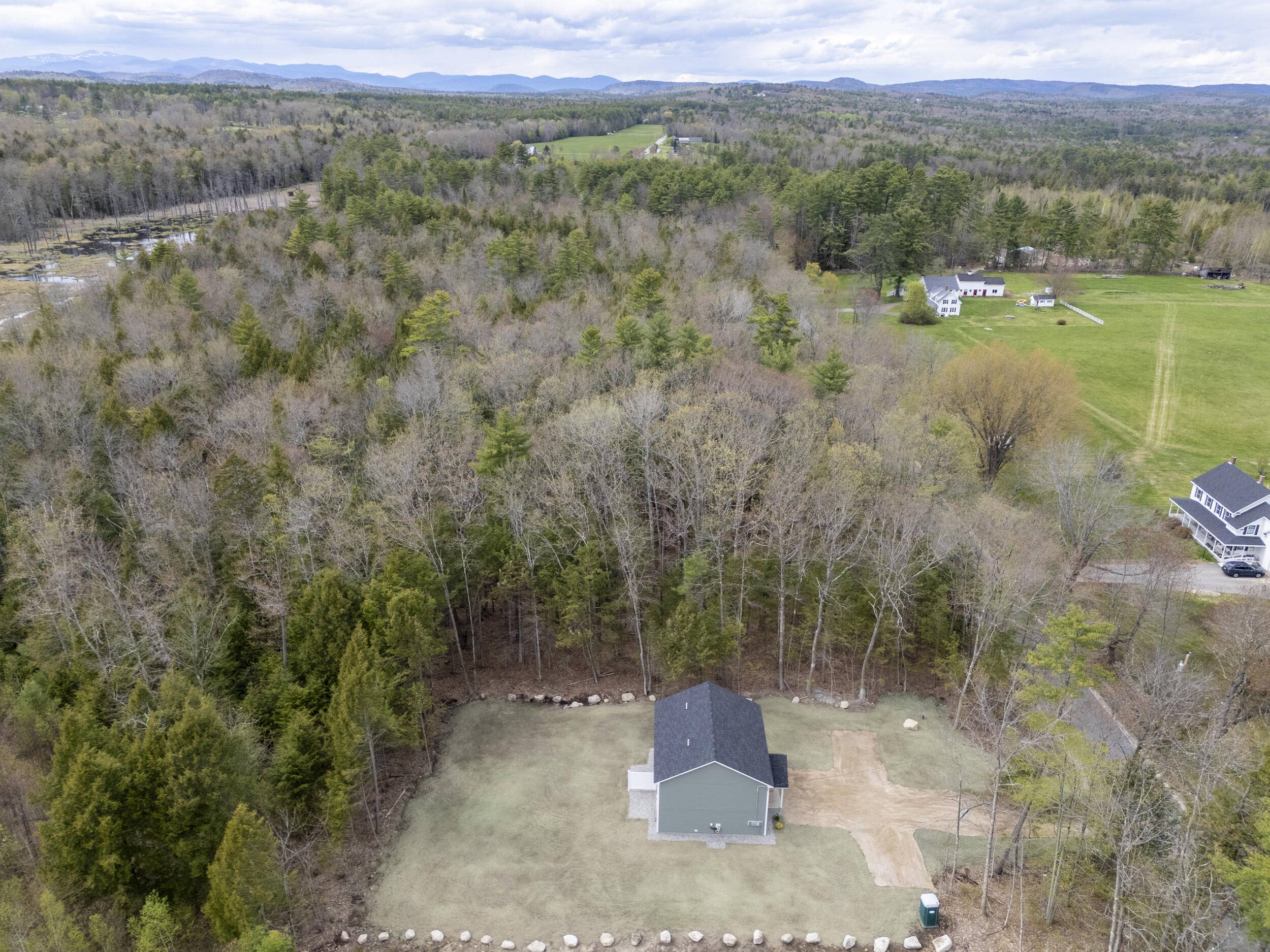 62 Middle Ridge Road