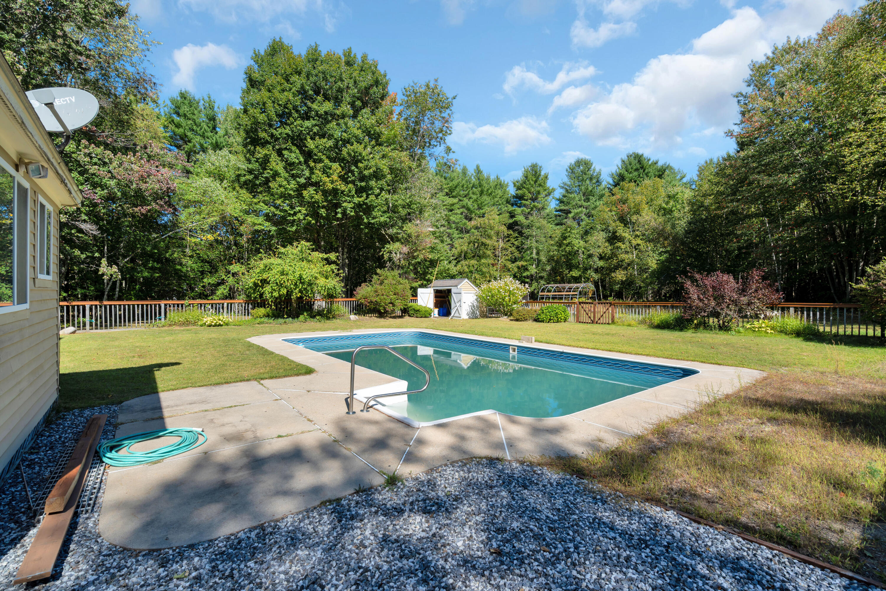 152 Leach Hill Road