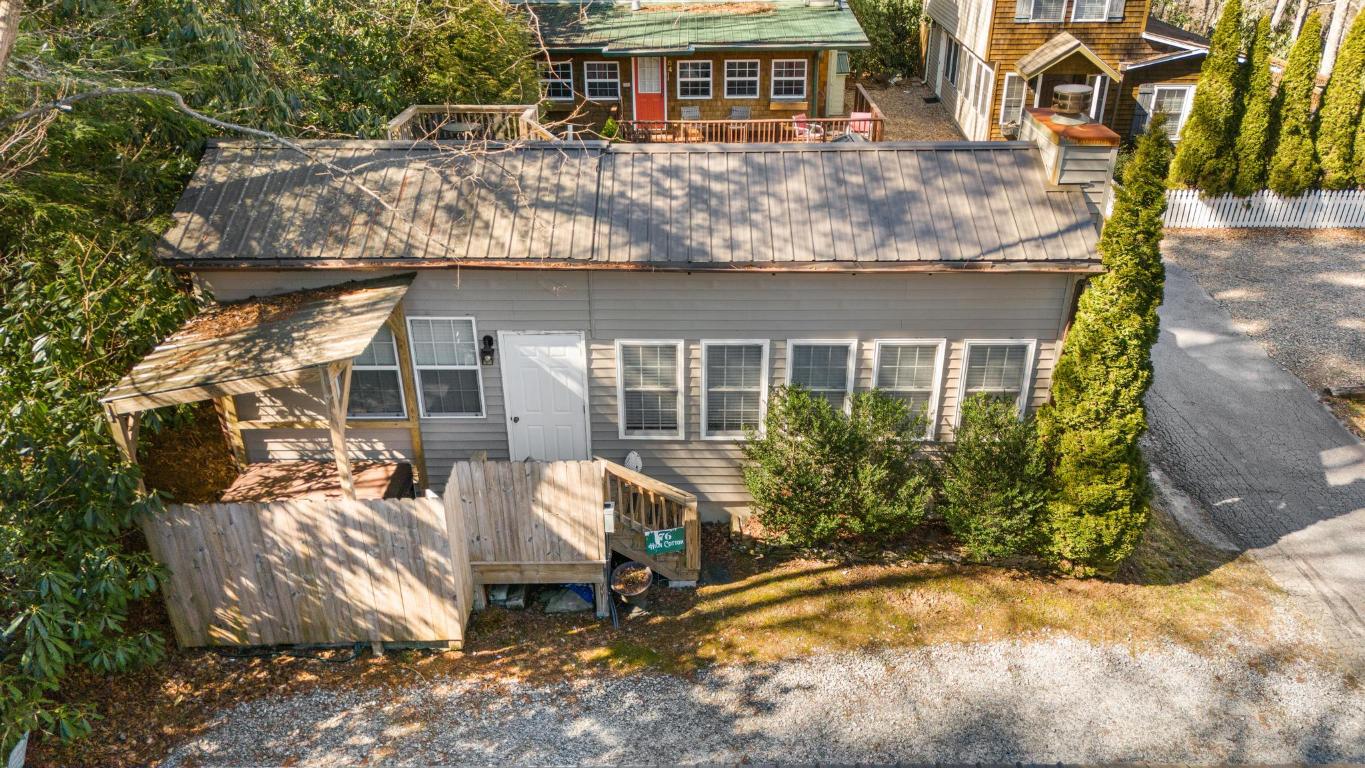 76 High Cotton Lane