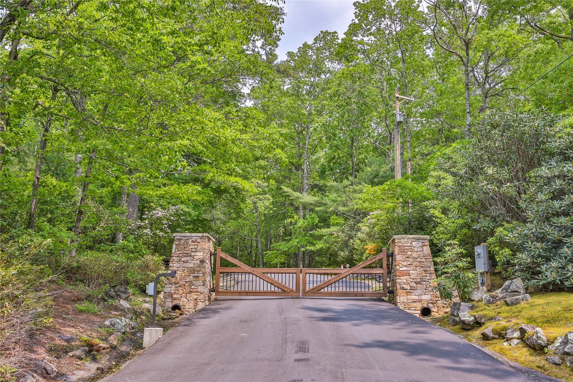 31 Flatwood Branch Trail