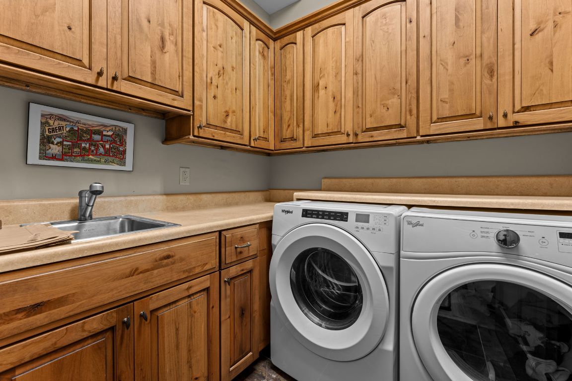 332 Streamside Drive