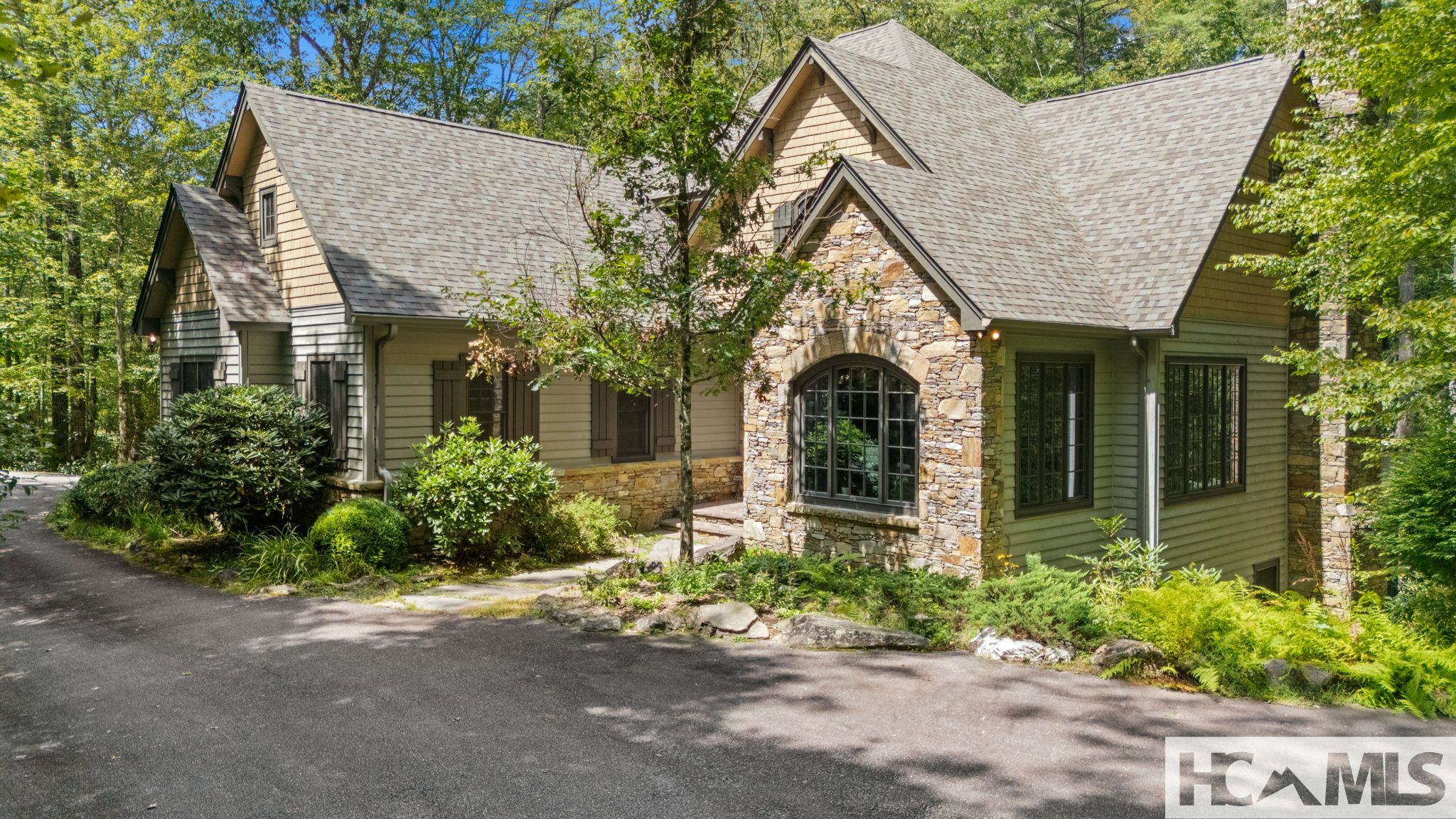 332 Streamside Drive