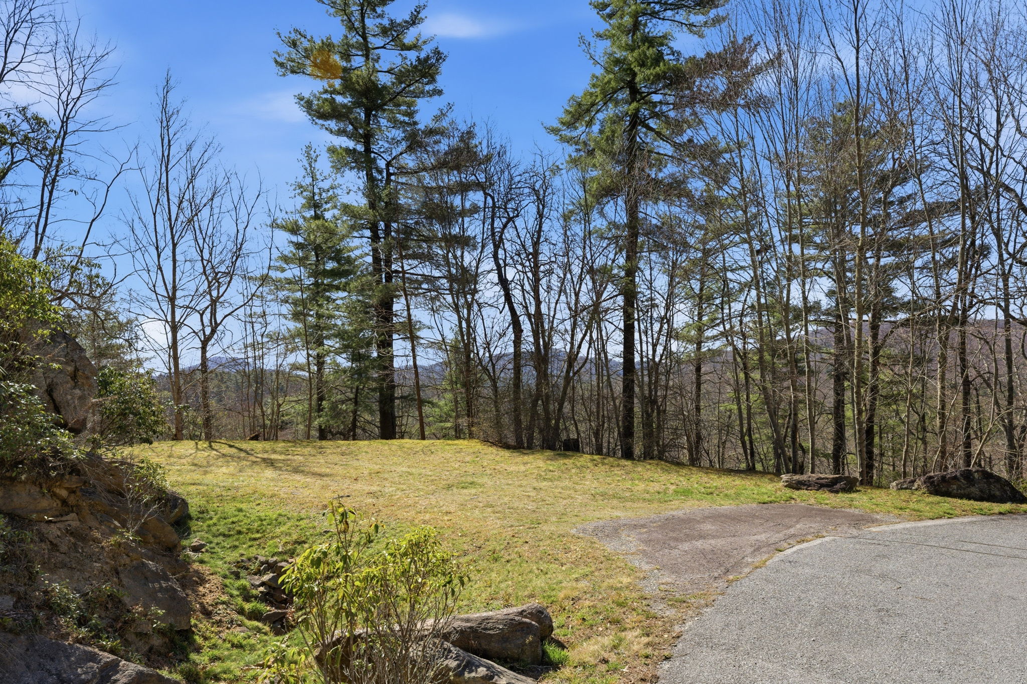 Lot 10 Cotswold Way