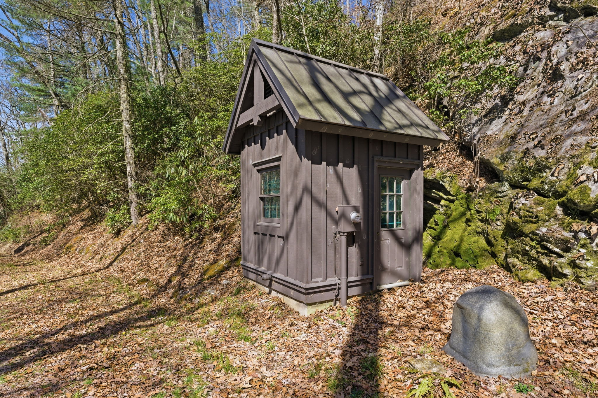 Lot 10 Cotswold Way